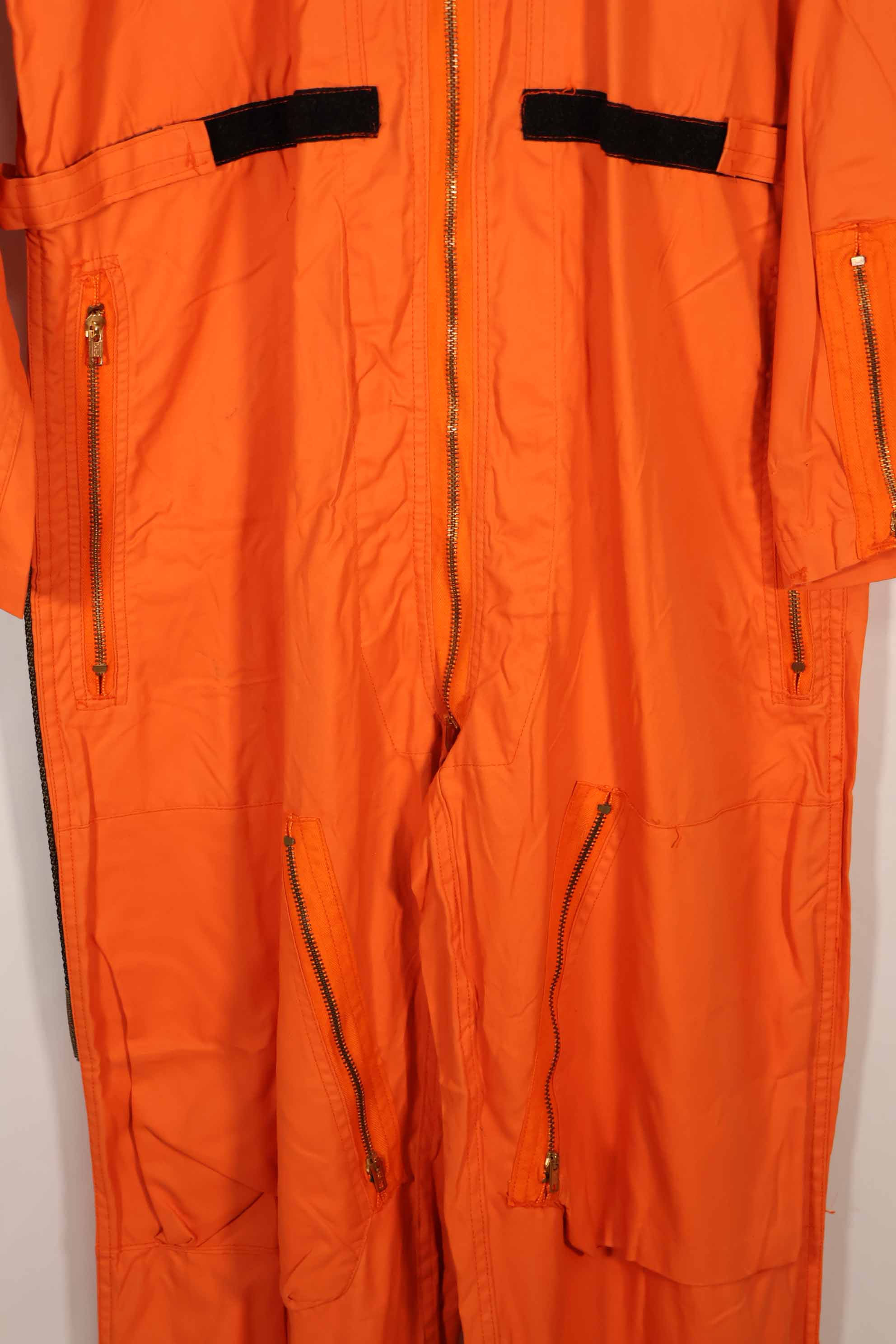 実物 1962年製 アメリカ空軍 USAF K2-B 未使用品 レスキューオレンジ色