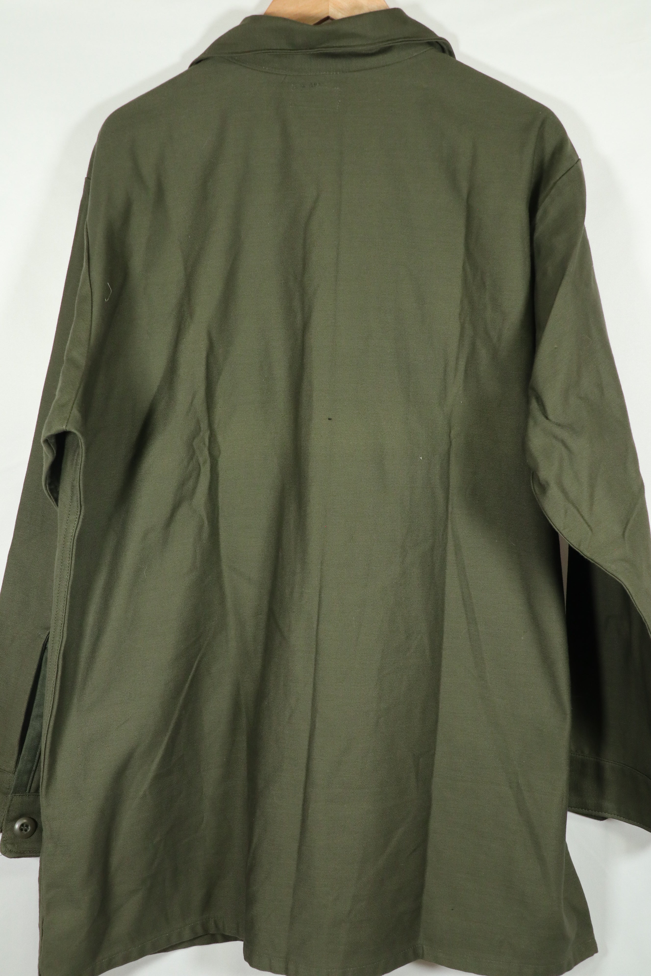 Actual 1974 OG-107 utility shirt, deadstock, 161/2 32, large size.