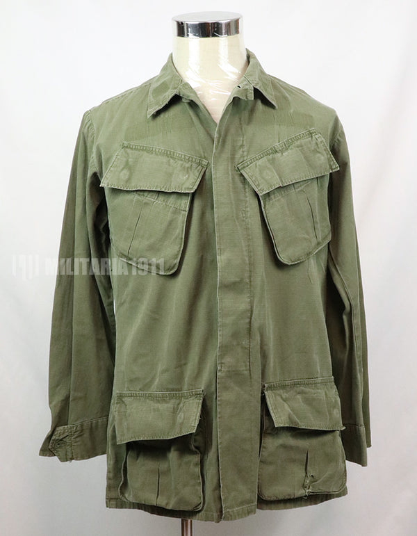 Original late model ripstop fabric jungle fatigues S-L with patch removal marks
