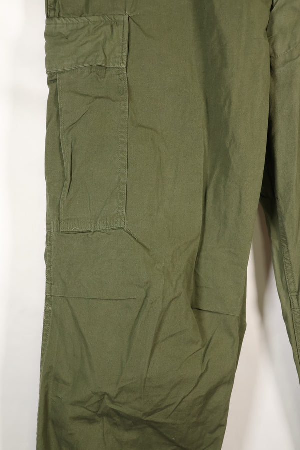 Estimated 1965 contract L-S 2nd Model Jungle Fatigue pants, good condition, used.