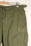 Estimated 1965 contract L-S 2nd Model Jungle Fatigue pants, good condition, used.