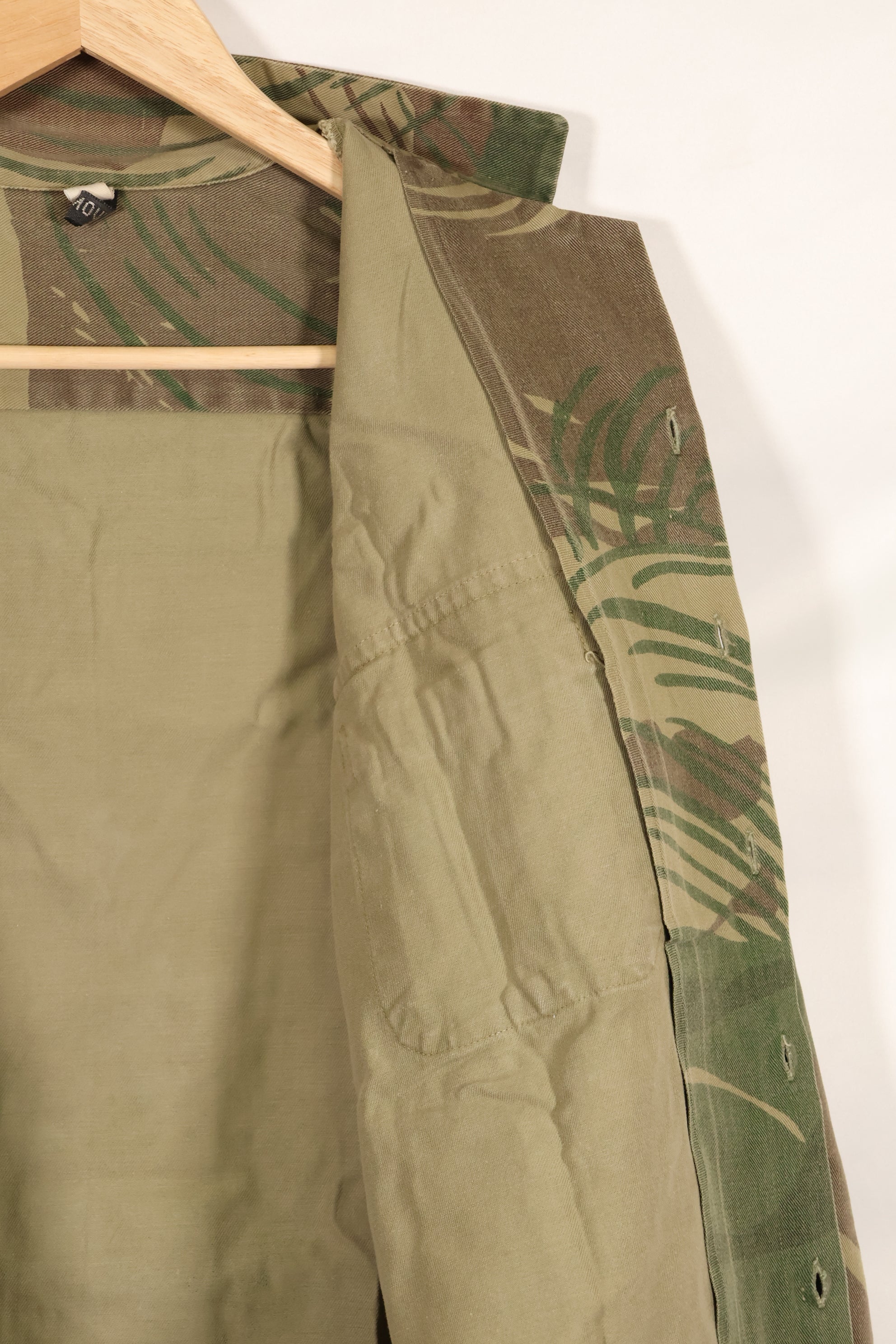 Real Rhodesian Army Rhodesian camouflage PARAMOUNT shirt, faded, used.