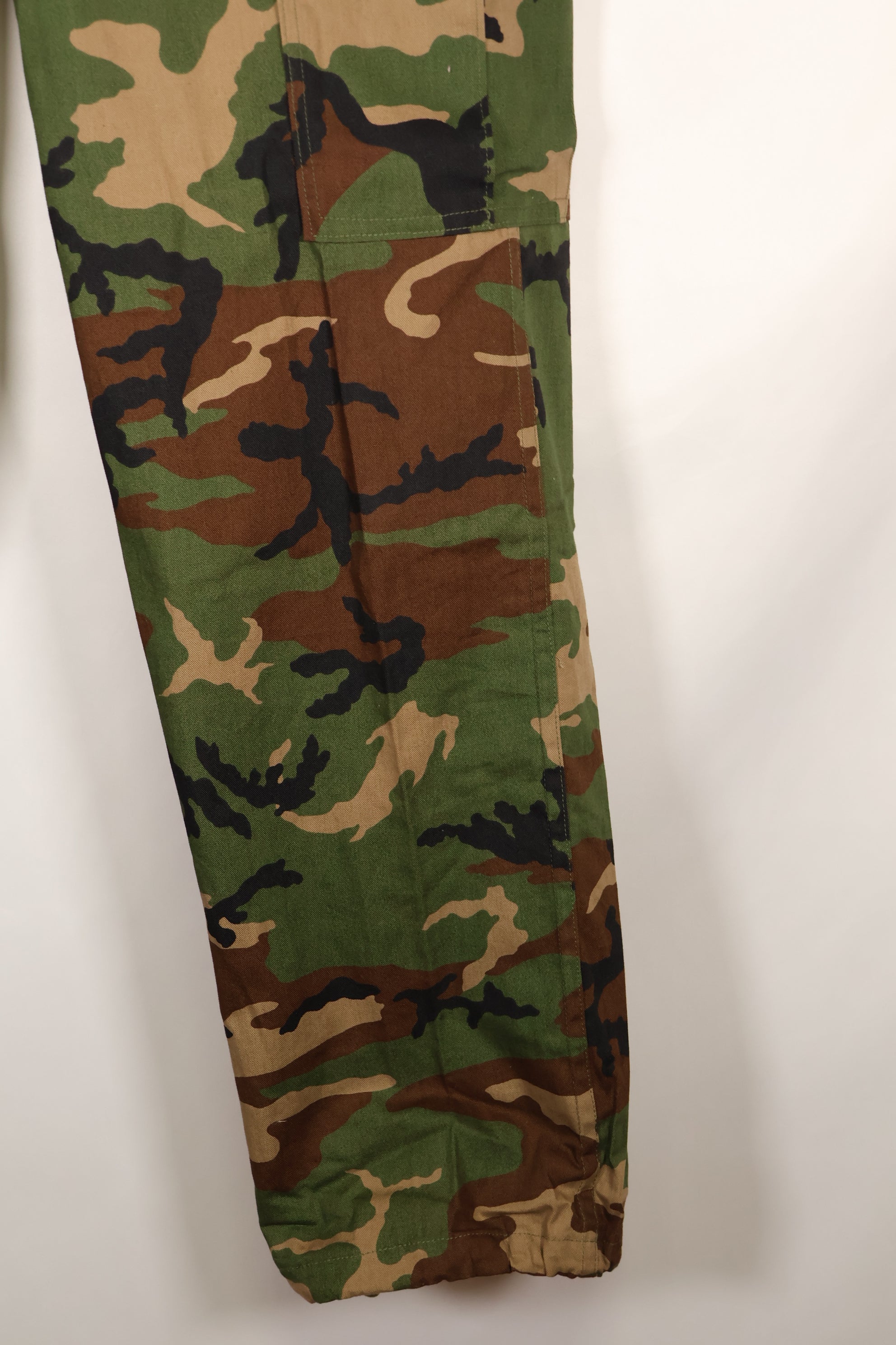 1980's Okinawa souvenir ERDL camouflage Woodland camouflage locally made pants, unused.