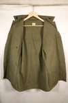 Late 1960s, S-L, U.S. Military, 4th Model Jungle Fatigue Jacket, with added patches, used