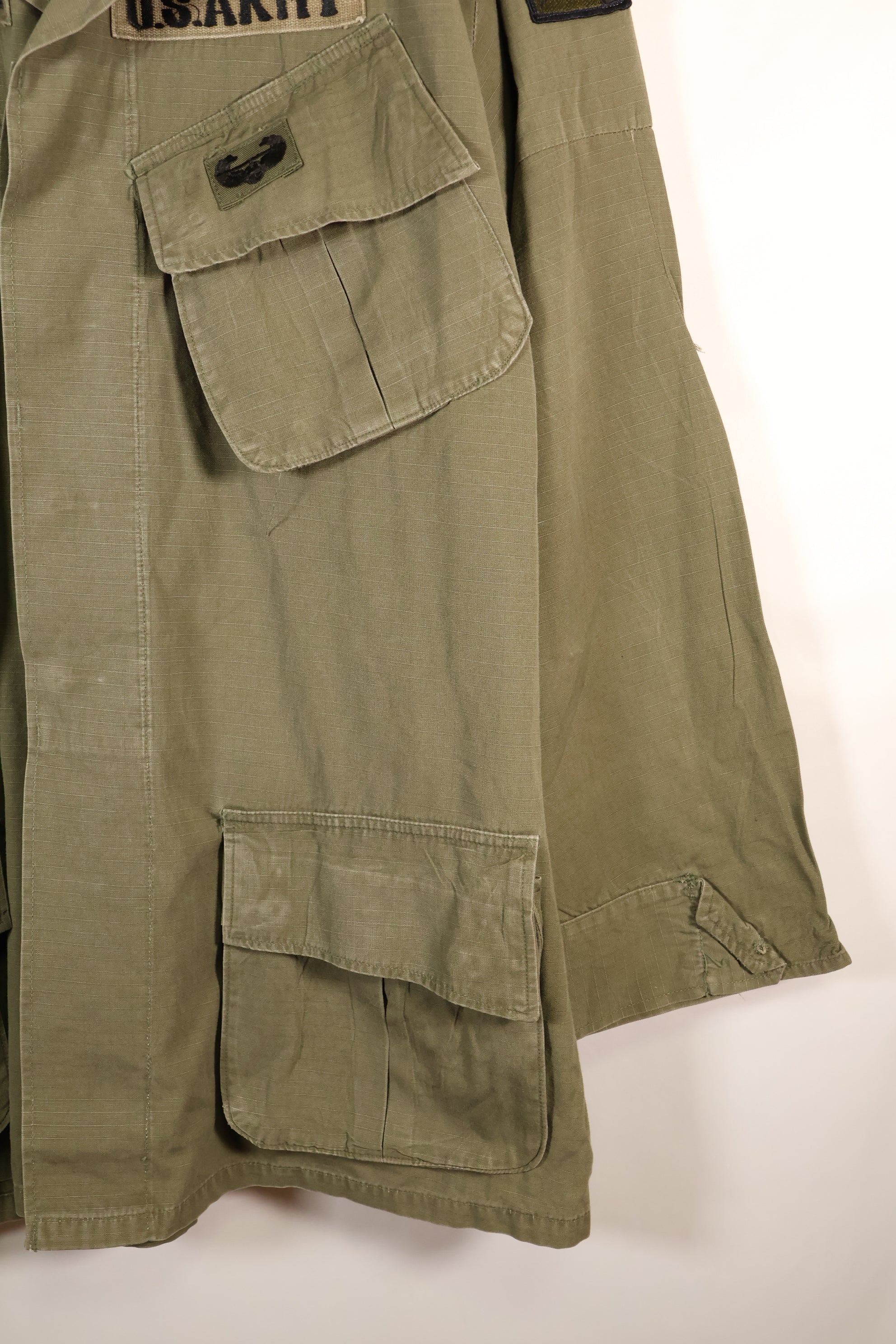 1969 Contract, M-R, 4th Model Jungle Fatigue Jacket, With Aftermarket Patches, Used