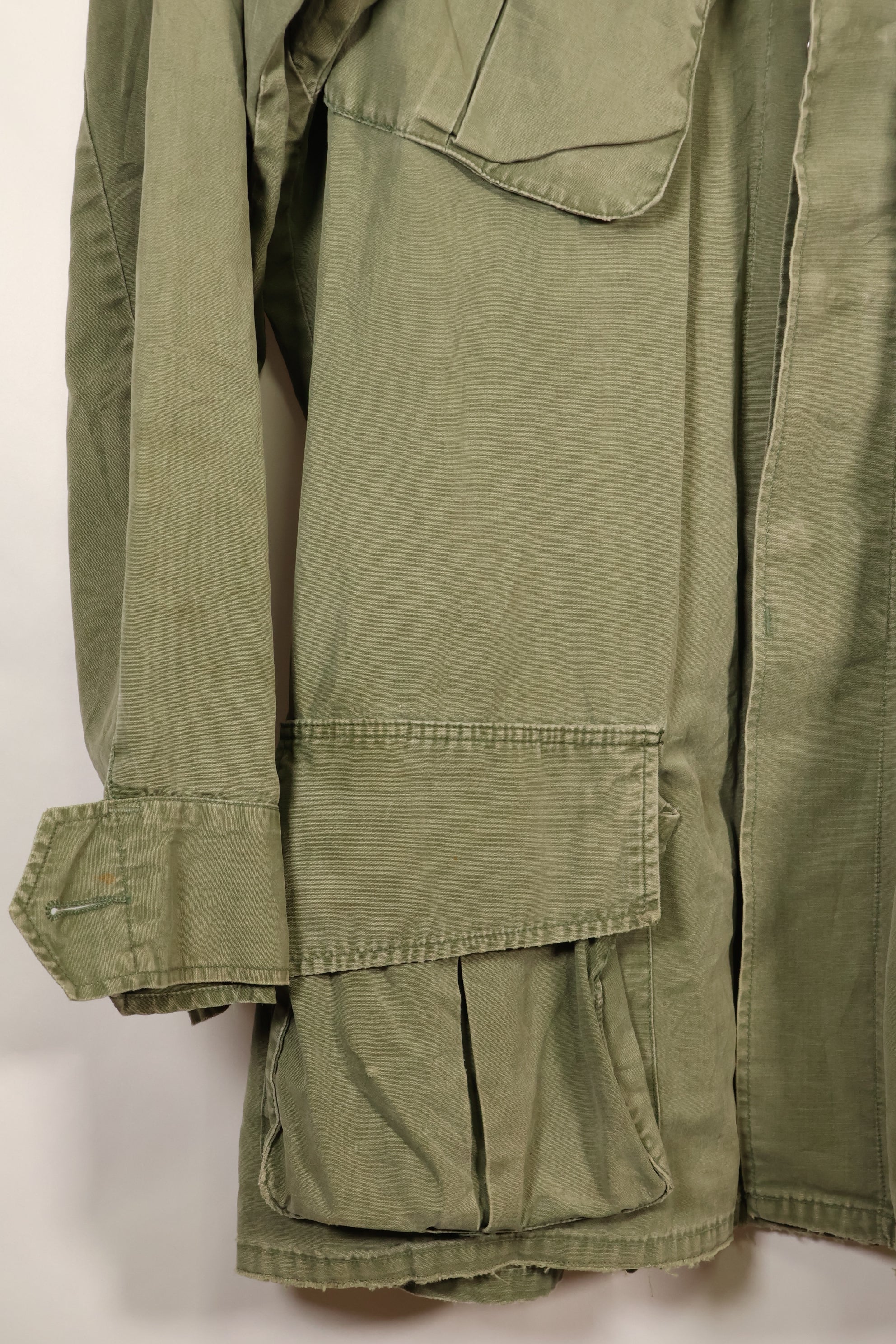1967 Contract, M-L, Non-Ripstop, 3rd Model Jungle Fatigue Jacket, Faded, Used
