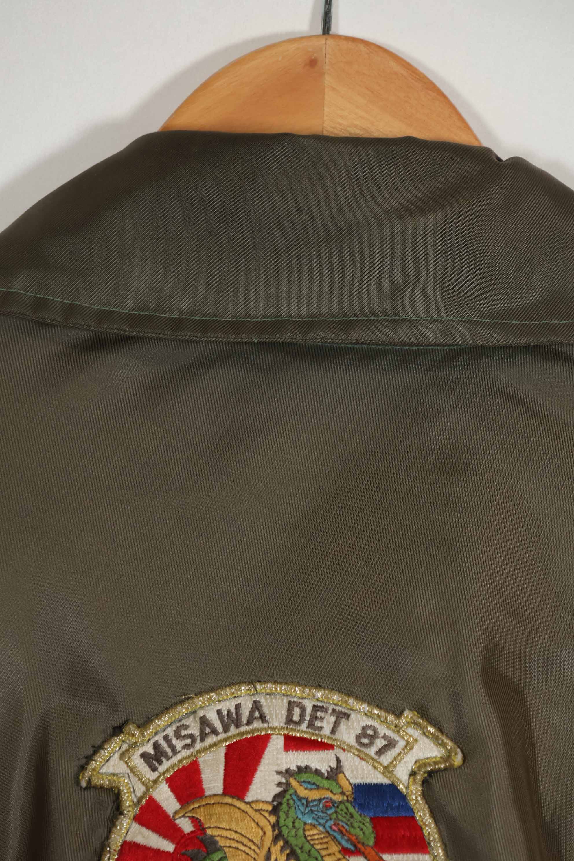 1988 US Navy CWU-45P USS HANCOCK CVA 19 VP-69 XL size flight jacket used