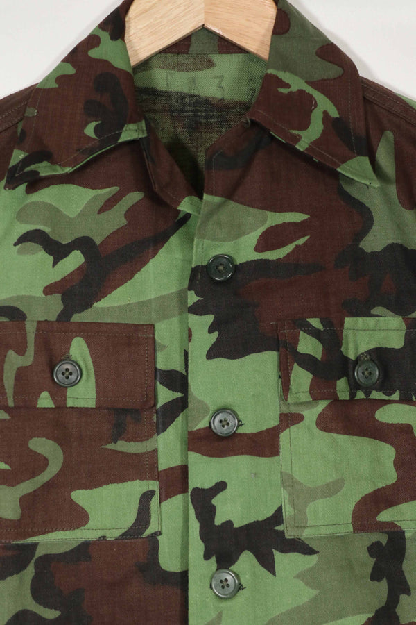 Real Unused South Vietnamese Ranger leaf camouflage jacket with short sleeves.