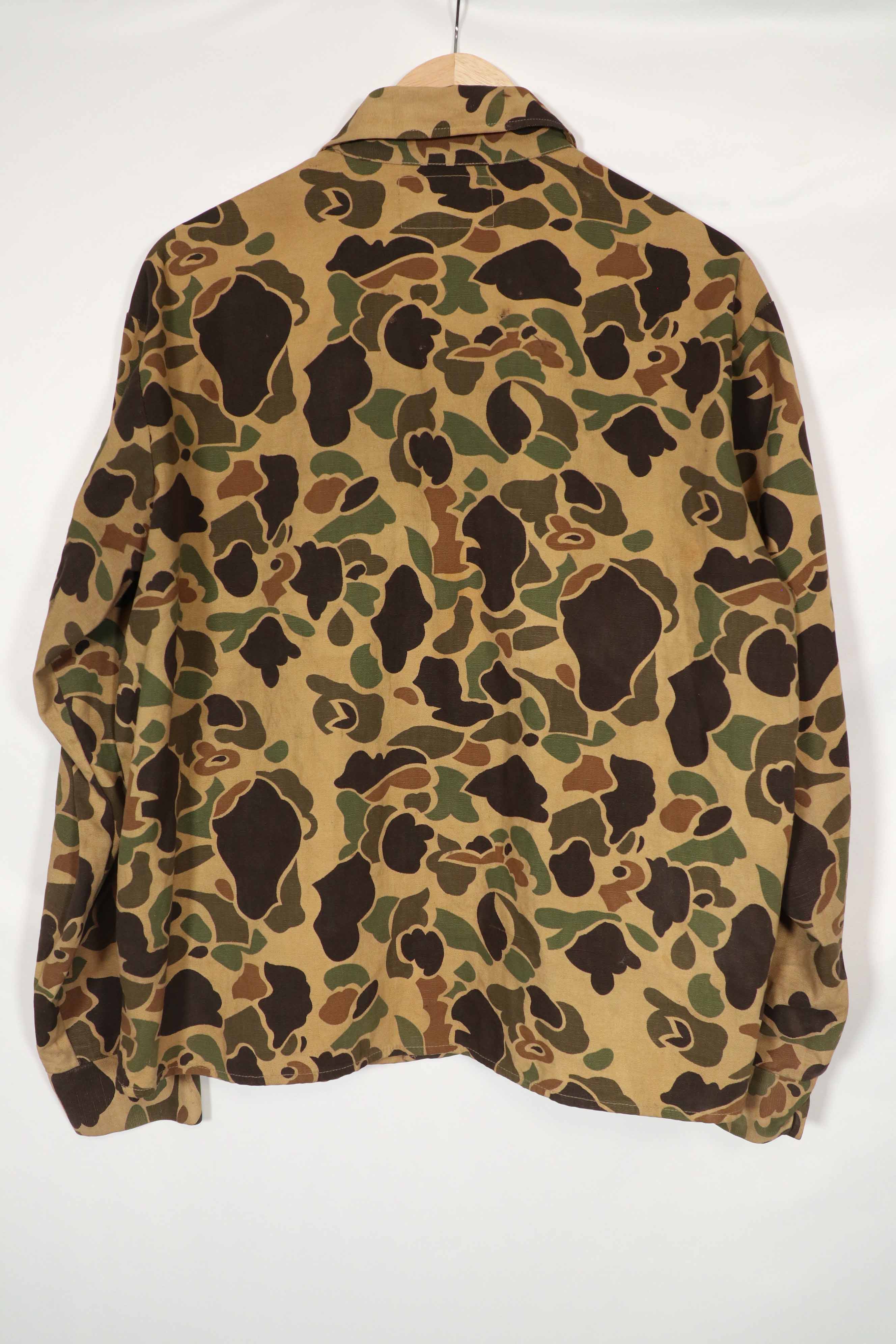 Civilian READ HEAD hunting jacket made in Japan, frogskin camouflage, 1970s vintage.