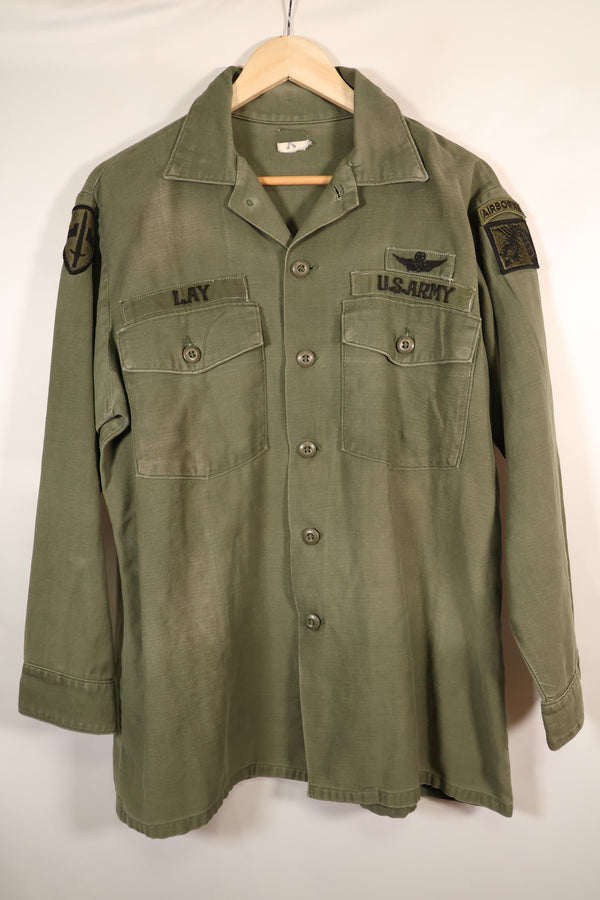 Late 1960s Contract Item, 16 1/2 x 32, OG-107, Utility Shirt with Patch, Used