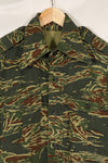 Estimated 1970s tie tiger stripe pattern safari shirt, used.