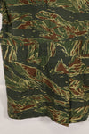 Estimated 1970s tie tiger stripe pattern safari shirt, used.