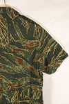 Estimated 1970s tie tiger stripe pattern safari shirt, used.