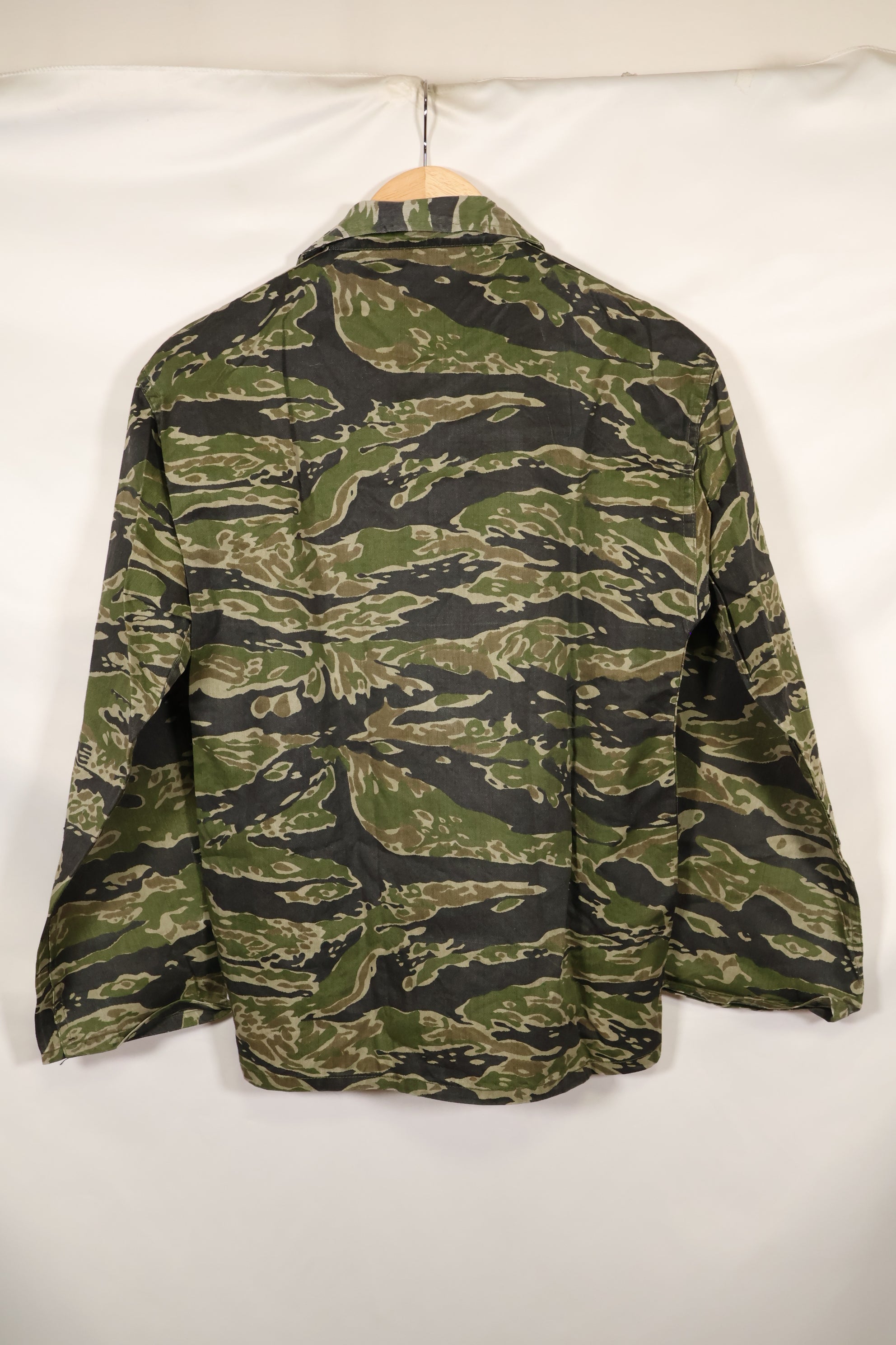 1960s Tiger Stripe Shirt, CIDG pattern, good condition, used, B