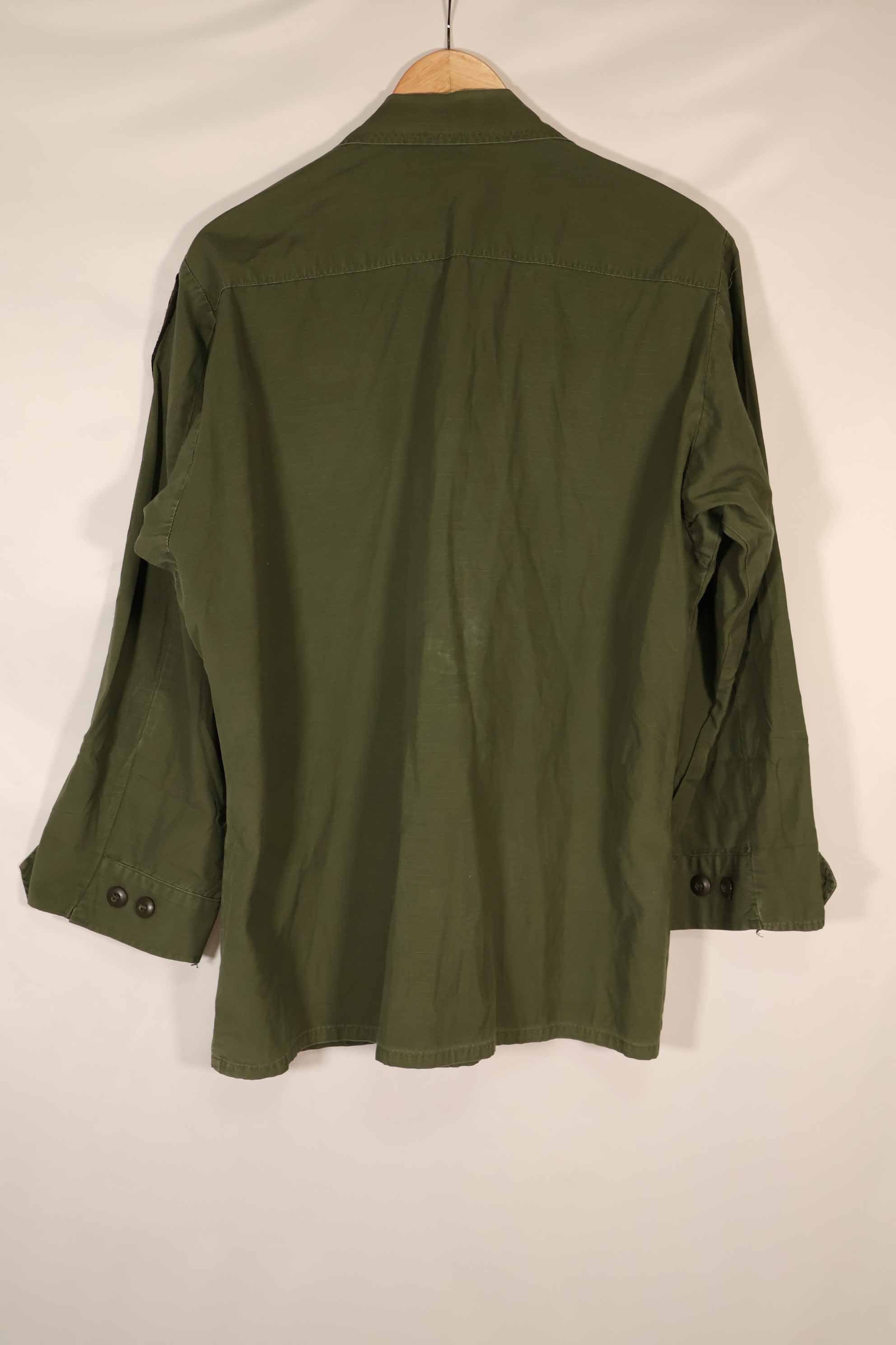 Real 1970 4th Model Jungle Fatigue Jacket M-R with insignia, used.