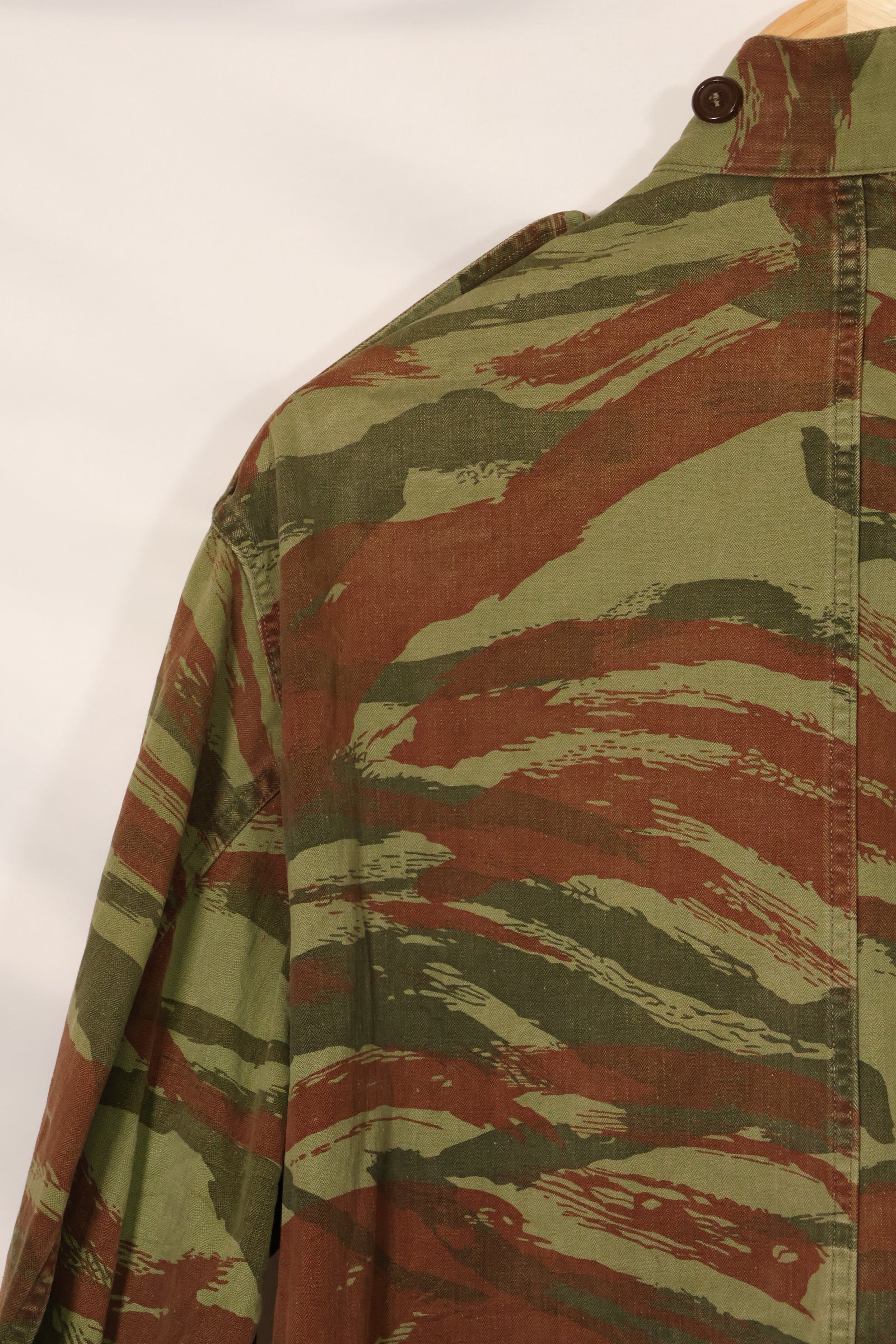 1950s French Army Lizard Camouflage TAP 47/56 Airborne Jacket Used