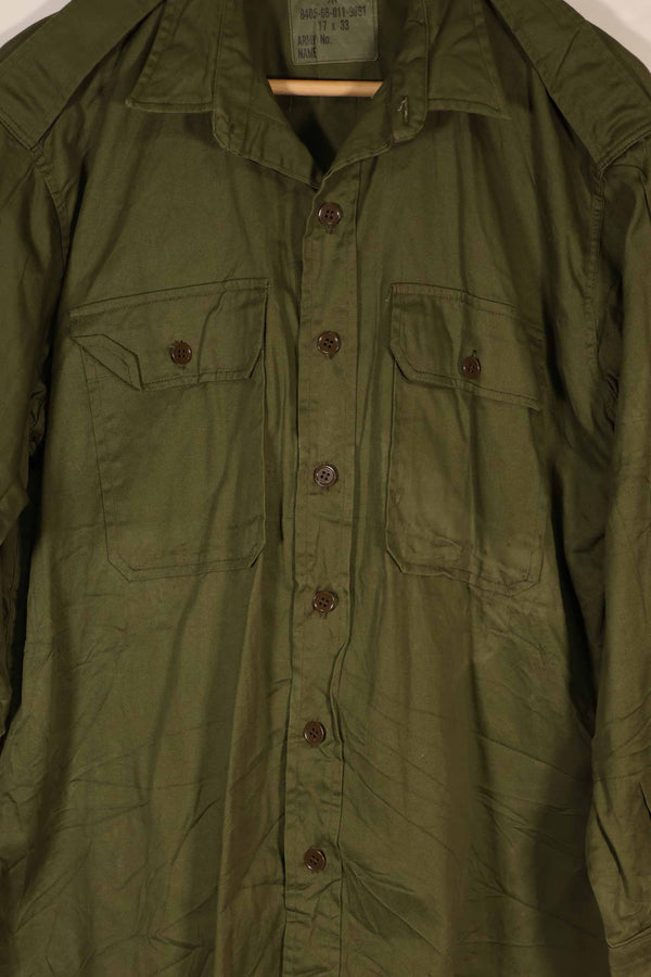 Real 1967 Australian Army Fatigue shirt, almost unused.