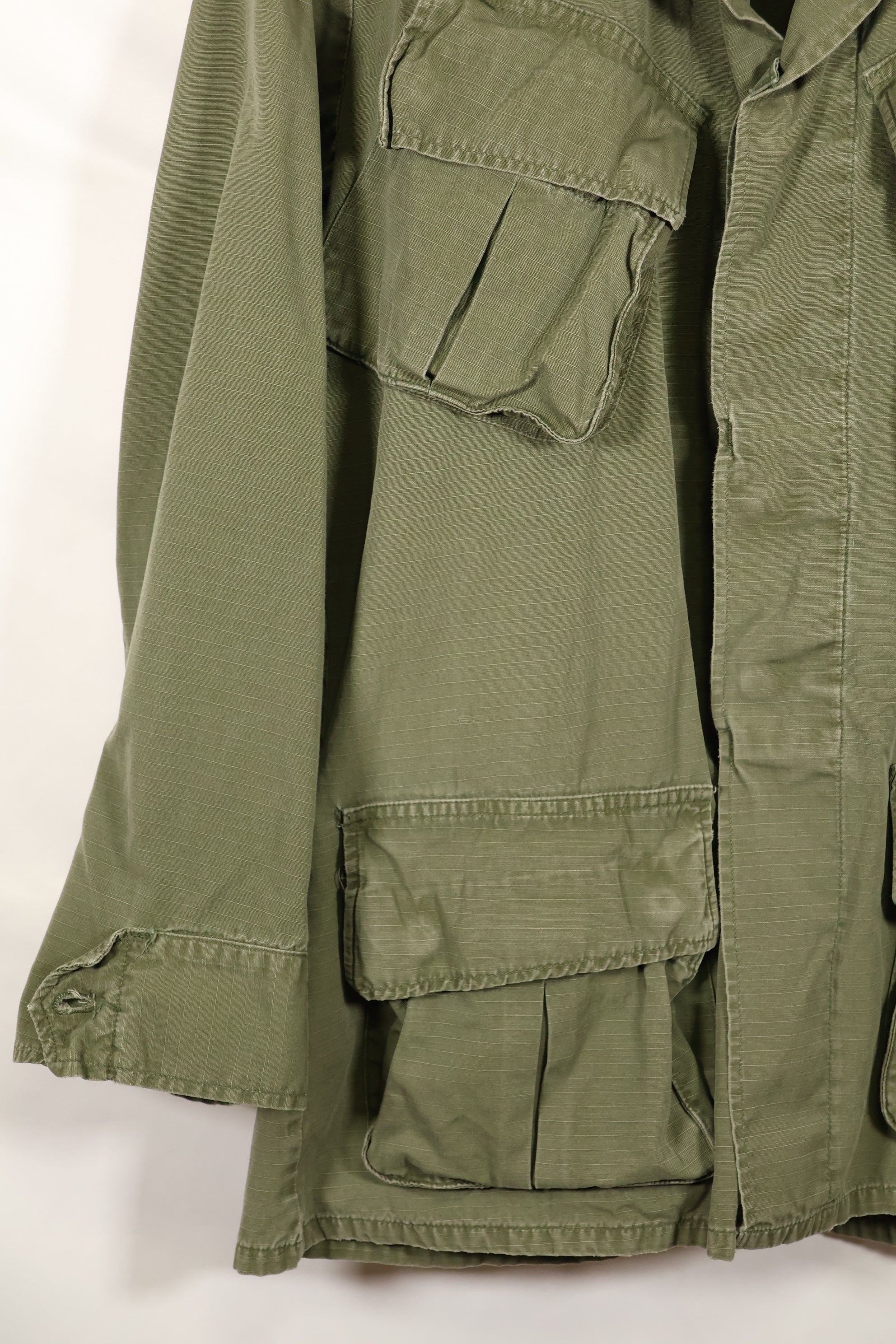 1970 Contract SMALL-REGULAR 4th Model Jungle Fatigue Jacket Used Film Company Release