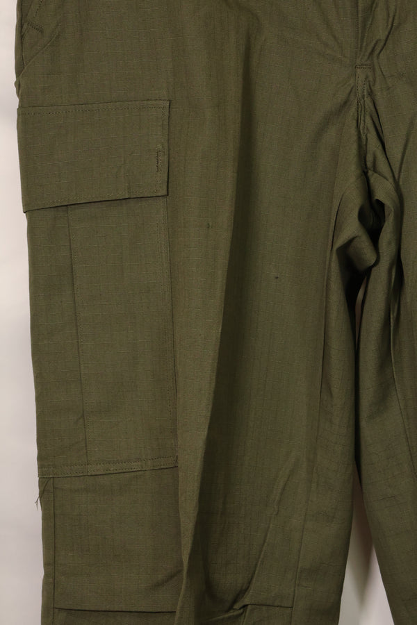 1960's Deadstock 4th Model Jungle Fatigue Pants, no size tag, never used, B