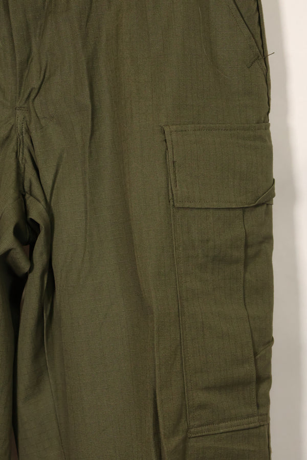 1960's Deadstock 4th Model Jungle Fatigue Pants, no size tag, never used, B