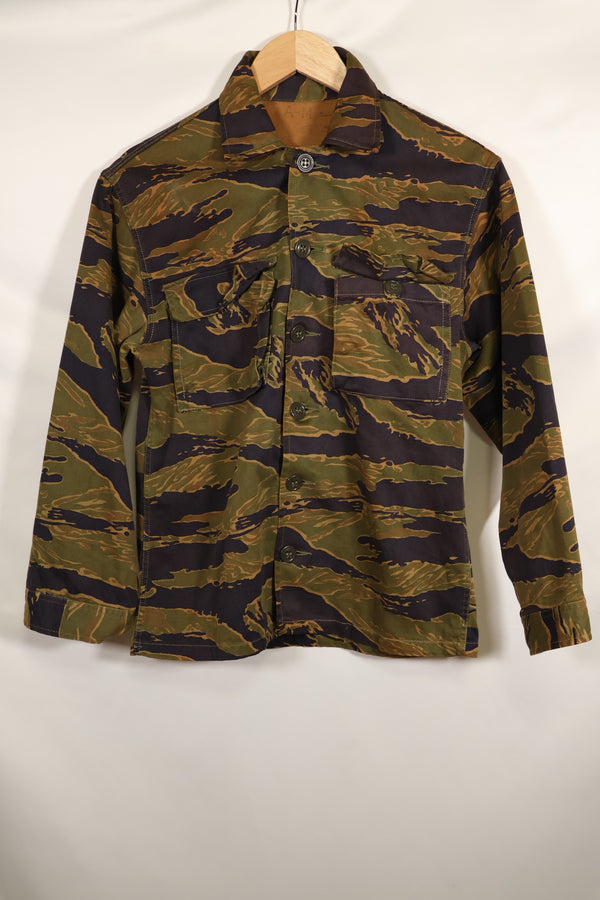 Real A-M Tiger Stripe Shirt Gold Tiger Derivative Pattern in good condition