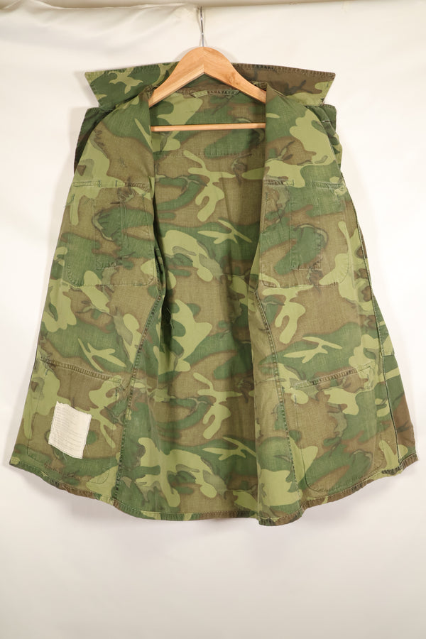 Contract circa 1967, size tag missing, early print, USMC non-rip ERDL jungle fatigues jacket, used