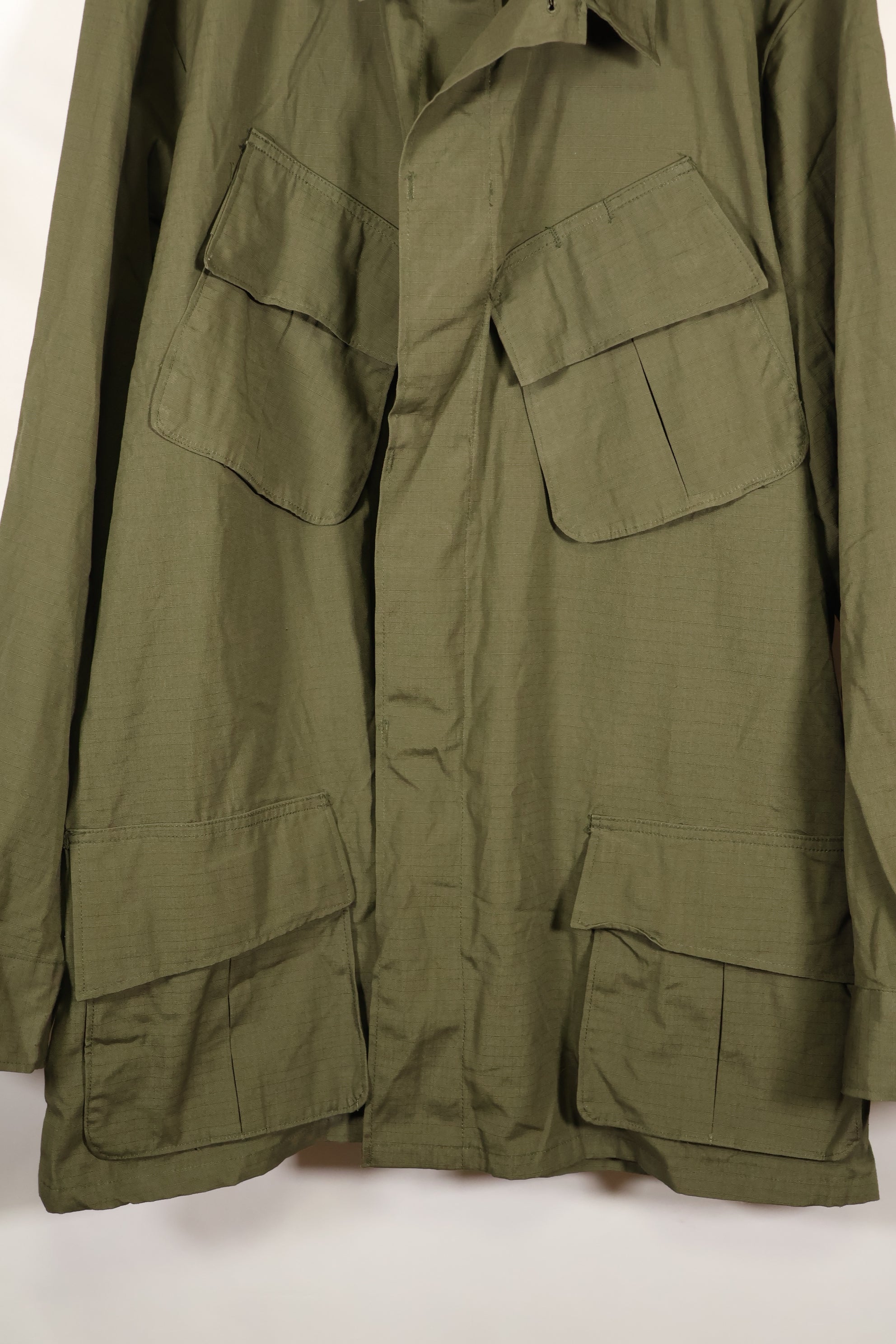 1969 Contract X-L-R Deadstock 4th Model Jungle Fatigue Jacket, Largest Size
