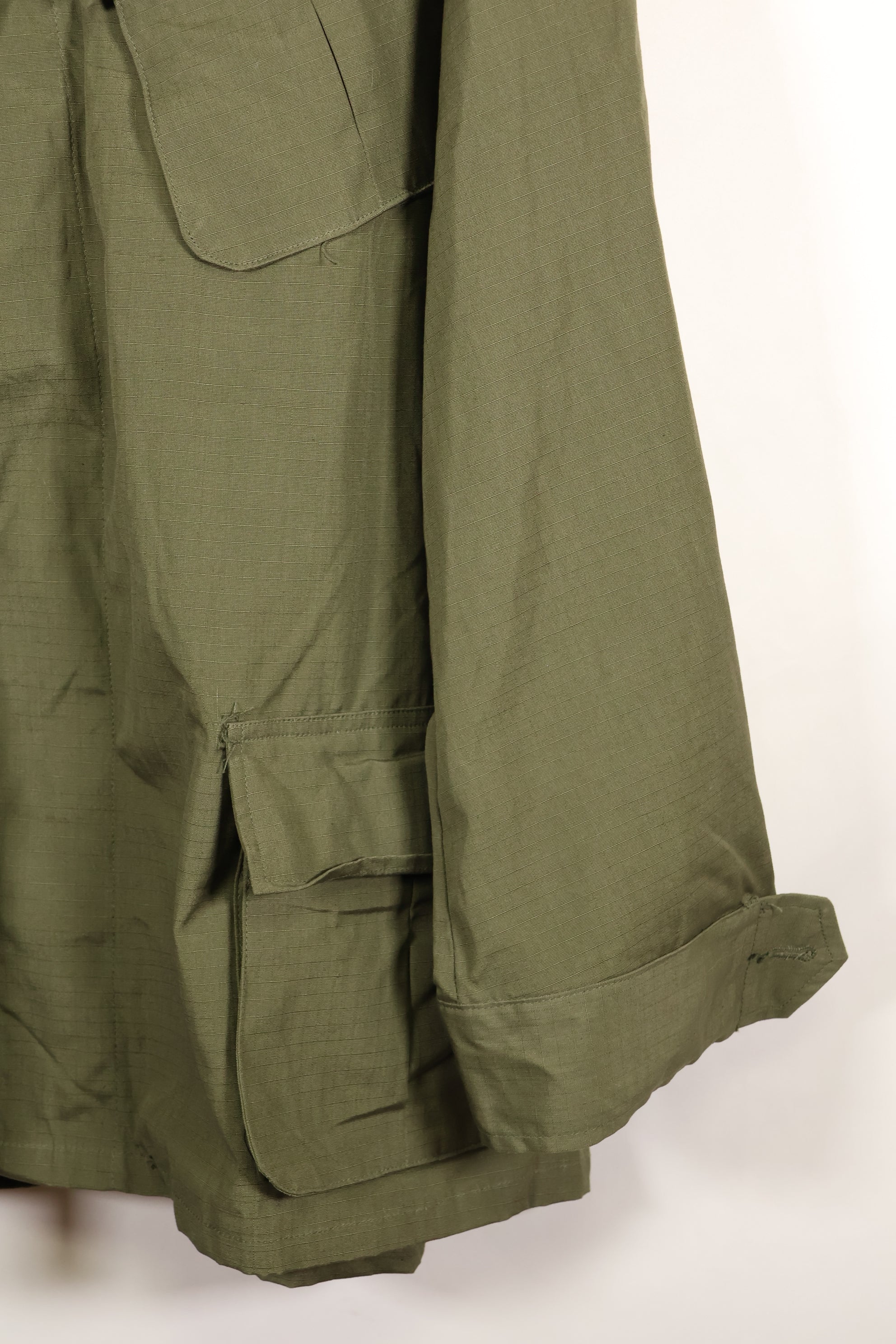 1970 Contract X-L-R Deadstock 4th Model Jungle Fatigue Jacket, Largest Size
