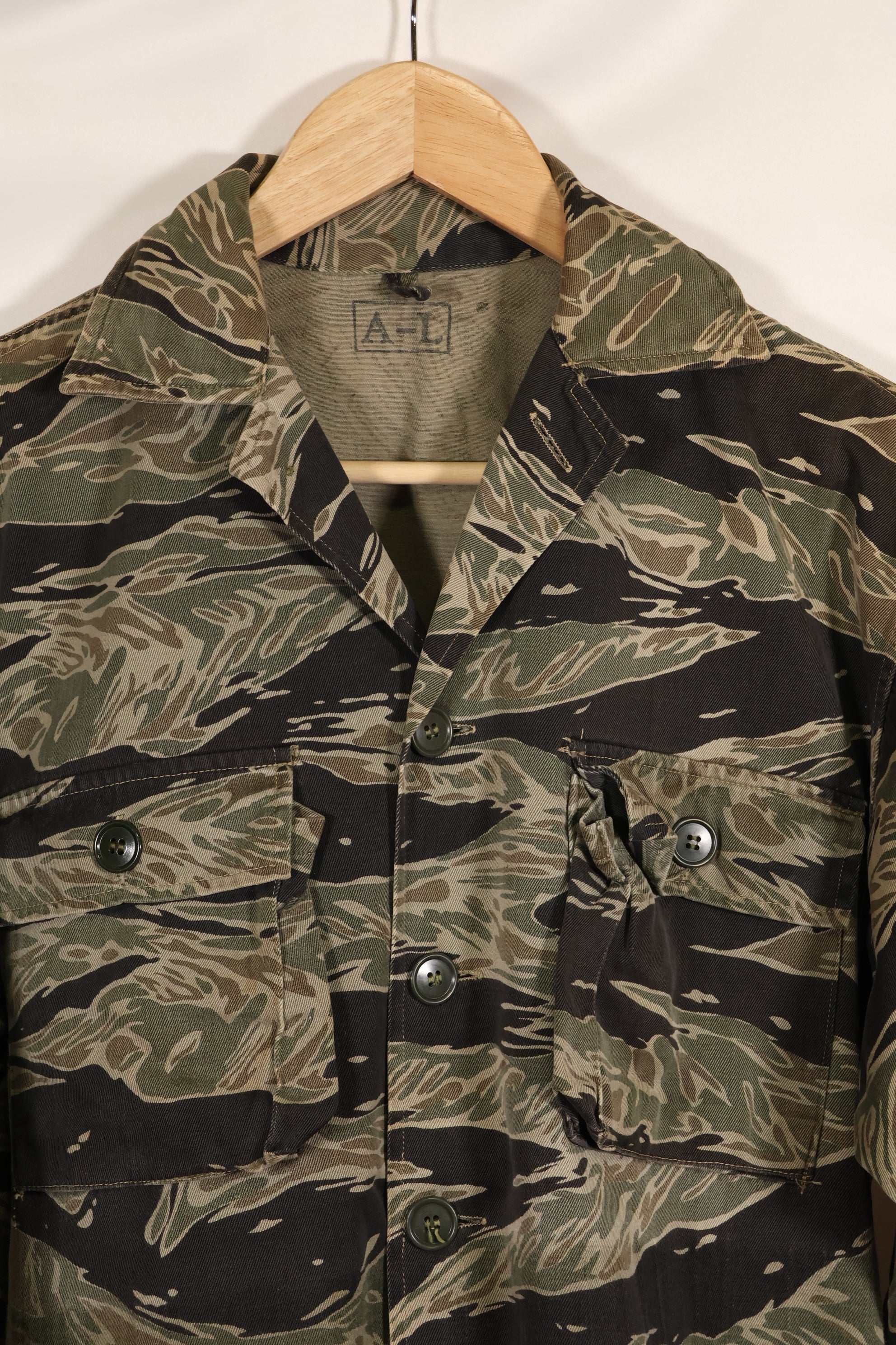 Real Silver Tiger Stripe Asian Cut A-L size shirt Used in good condition