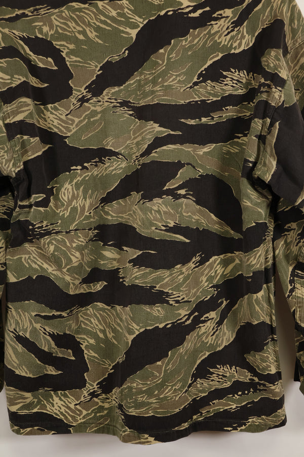 Real Okinawa Tiger early jacket US-L size, mainland sewing, faded, rare size, good condition.