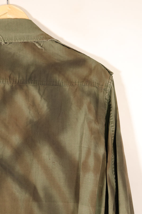 Contract from the late 1960s; Estimated S-R size; Based on an actual jacket; MACV SOG spray-painted jacket; Replica; Manufactured by MILITARIA 1911; Used item