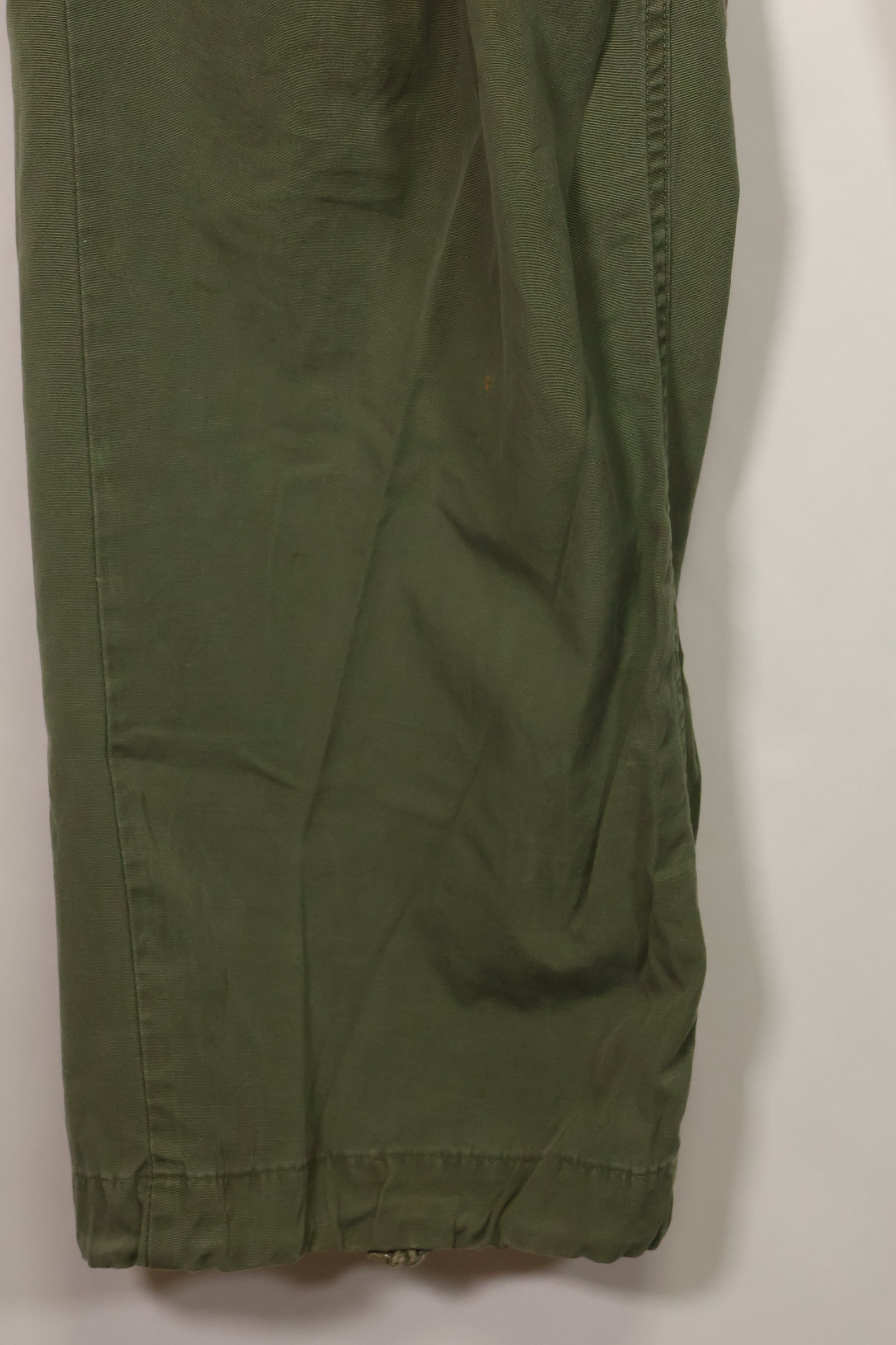 1967 Contract 3rd Model Non Ripstop Jungle Fatigue Pants L-S Used