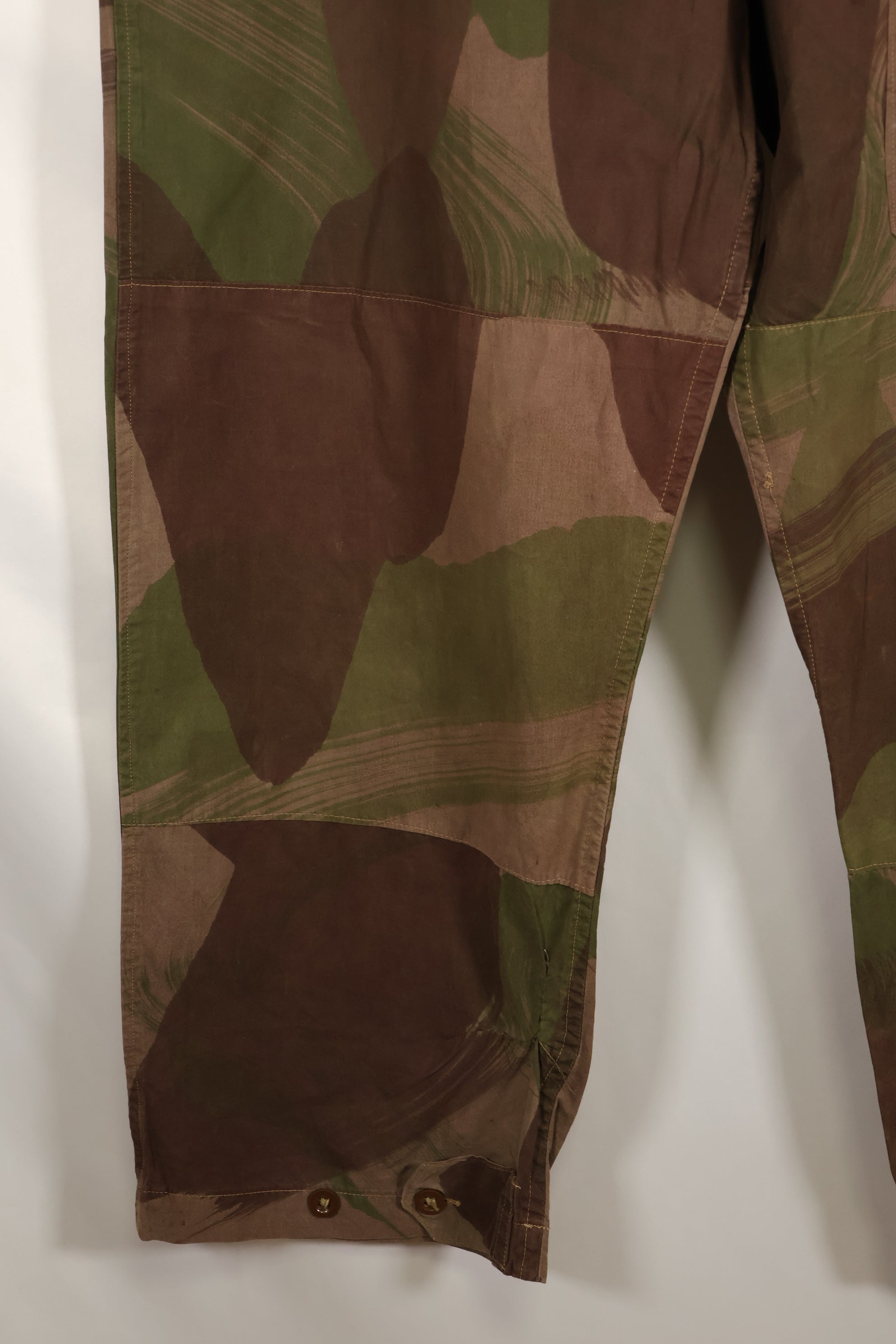 Real British Army SAS Trousers WINDPROOF Camouflage Pants Size No. Unknown Large Used