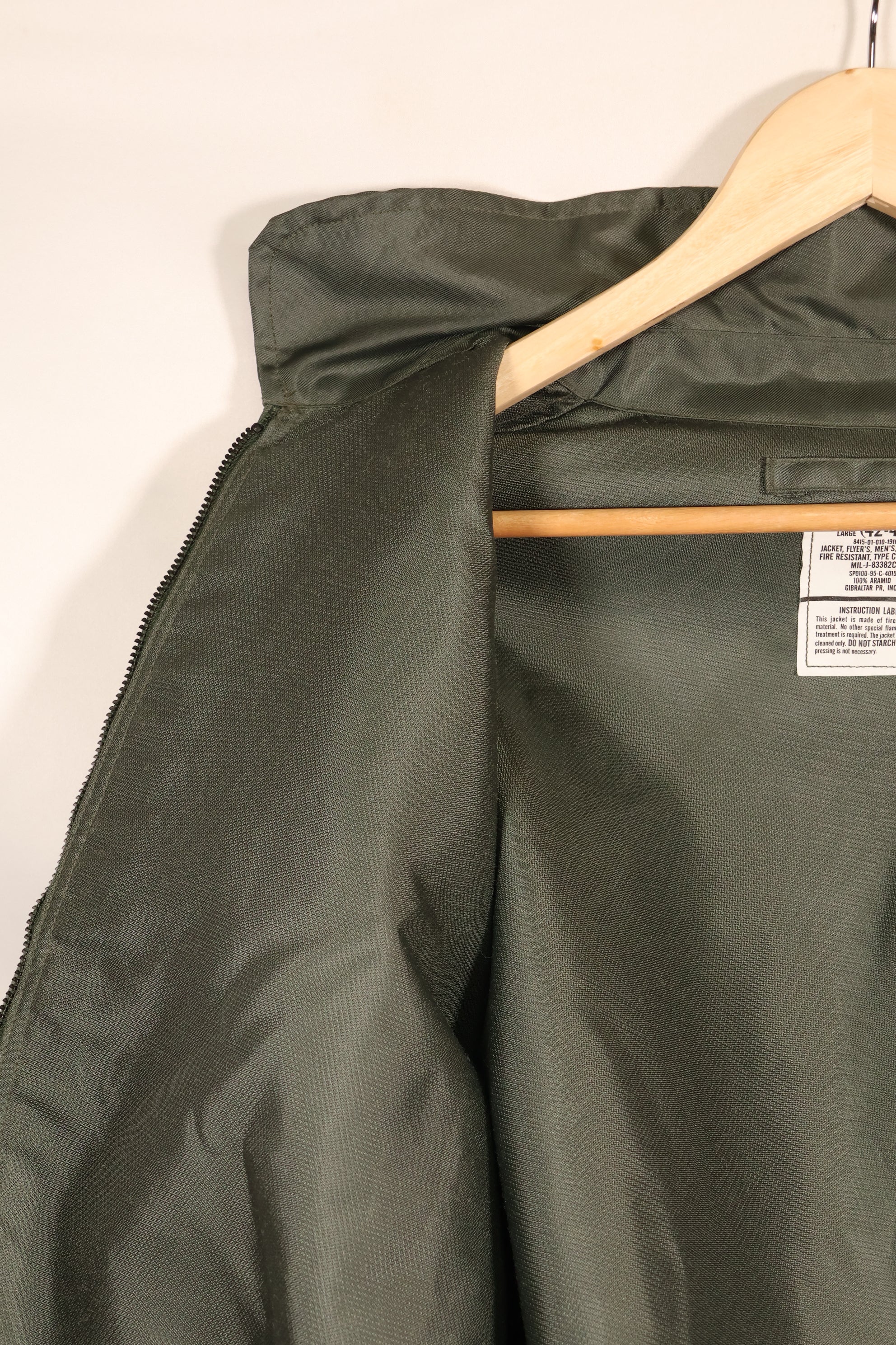 1995 Contract, LARGE (42-44), U.S. Military, CWU-36P, Flight Jacket, Light Zone, Used