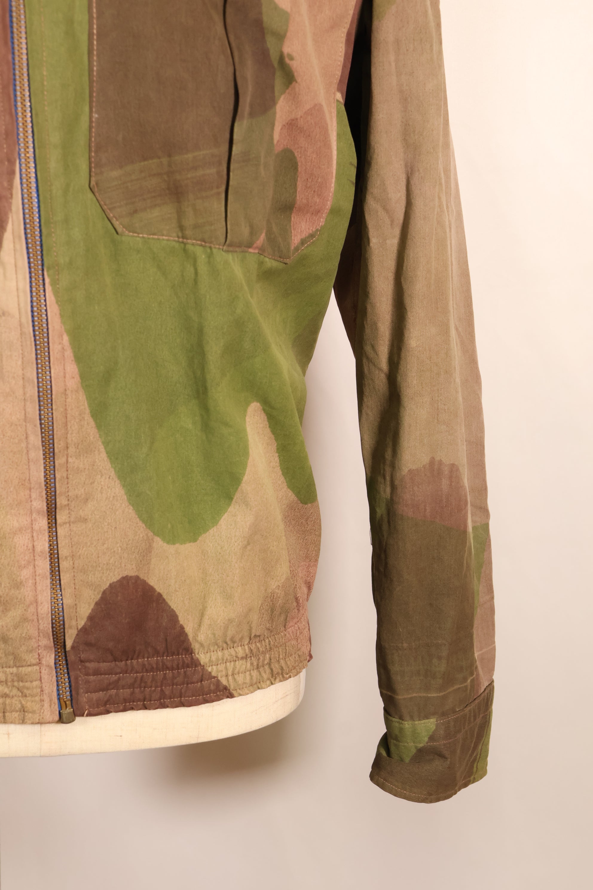 Late 1940s–Early 1950s: French Army Airborne Troops (TAP), Indochina War, Officer’s Privately Procured “Windproof” Camouflage Set