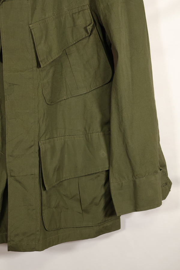 Circa 1965-1966 2nd Model Jungle Fatigue Jacket in good condition, missing size tag.
