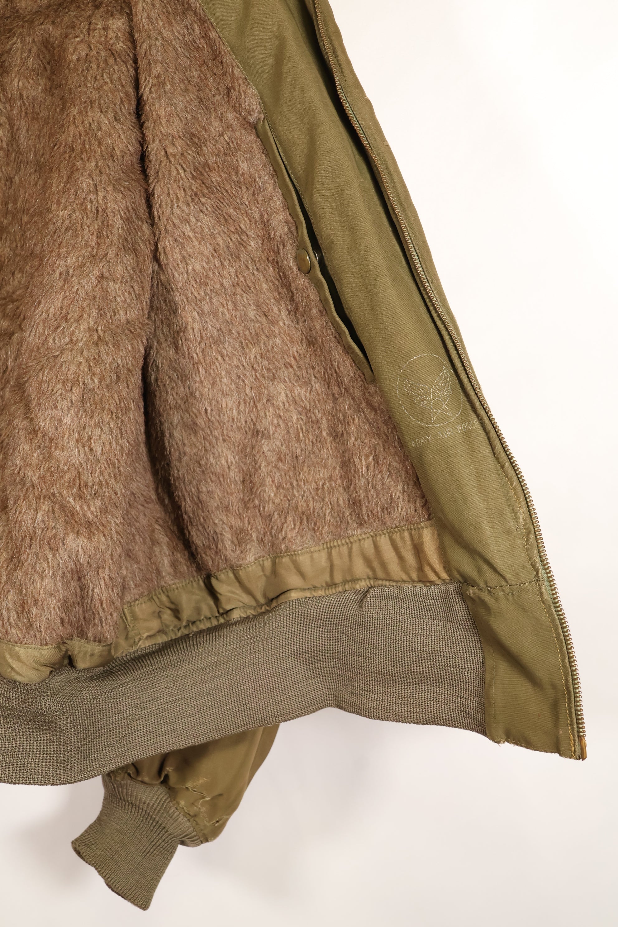 1940s, Size 42, WWII, U.S. Army Air Forces, B-15 Flight Jacket, Calendar-finished fabric, Used