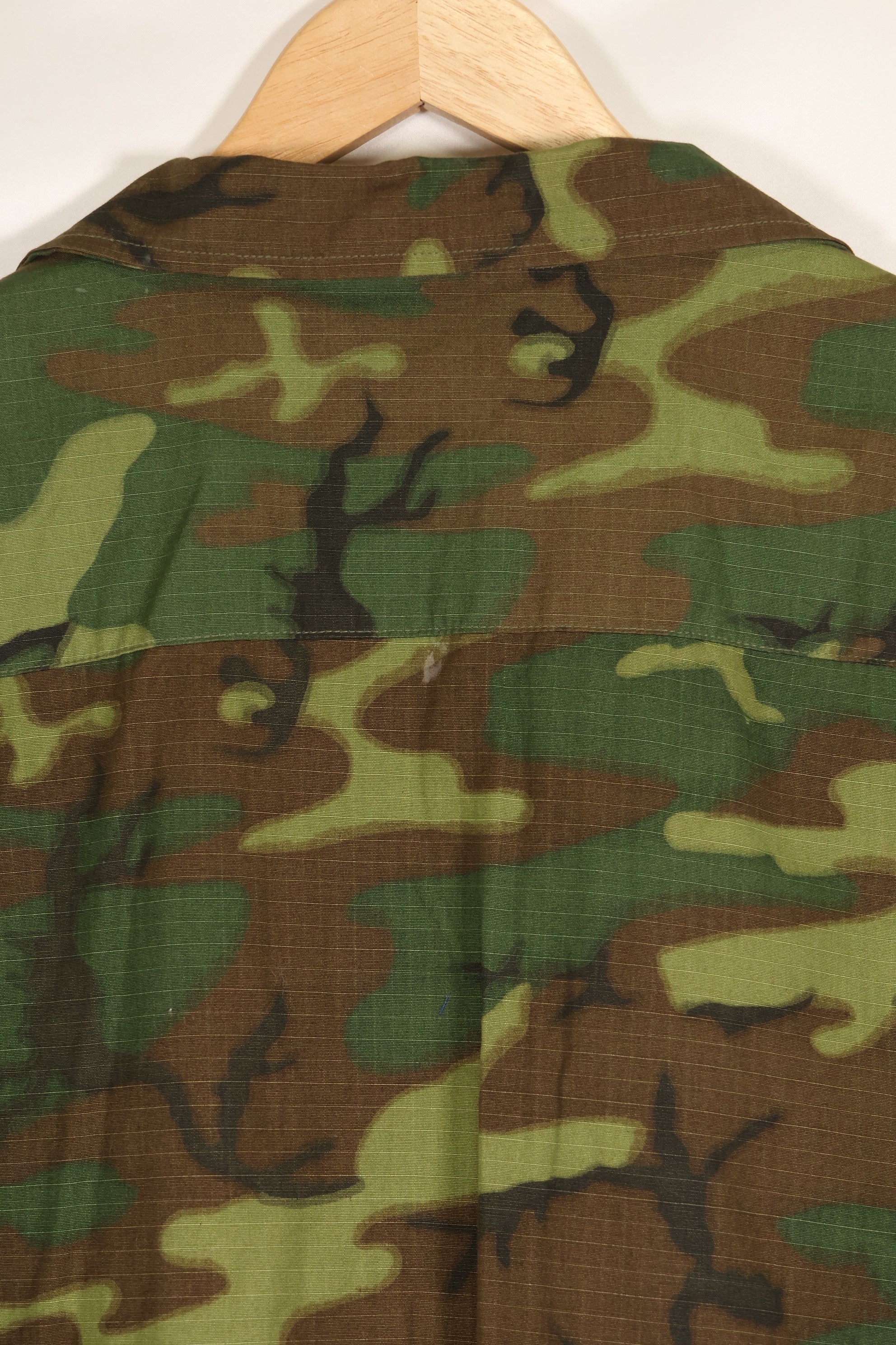 1970 Contract Deadstock X-L-R ERDL Green Leaf Camouflage Jungle Fatigue Jacket