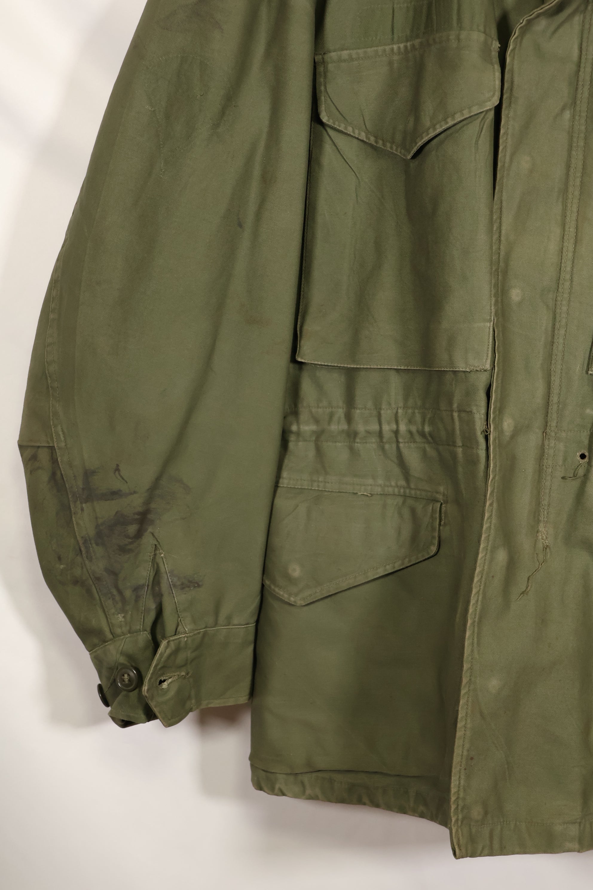 1960 Contract S-S U.S. Army M51 Field Jacket, stained, used.