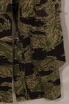 1960s 40L Okinawa Tiger Pattern Tiger Stripe Flight Suit Used