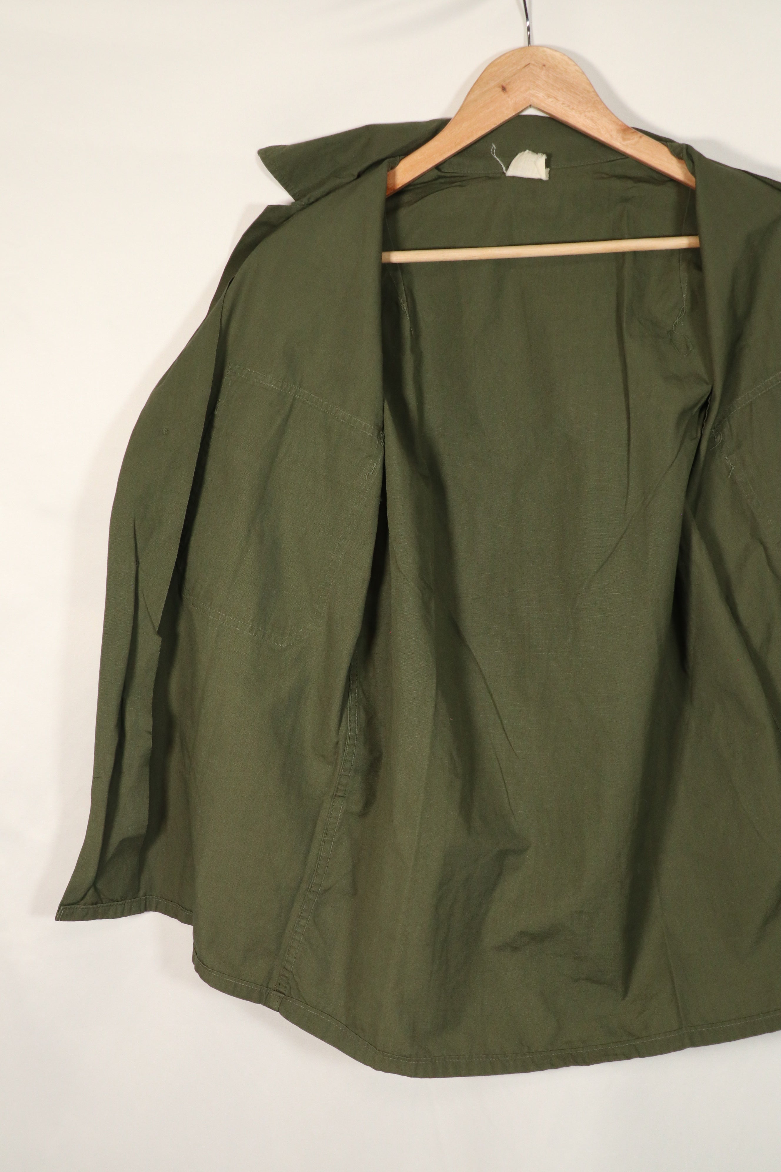 Real OG-107 utility shirt made of poplin fabric, PX item, good condition.