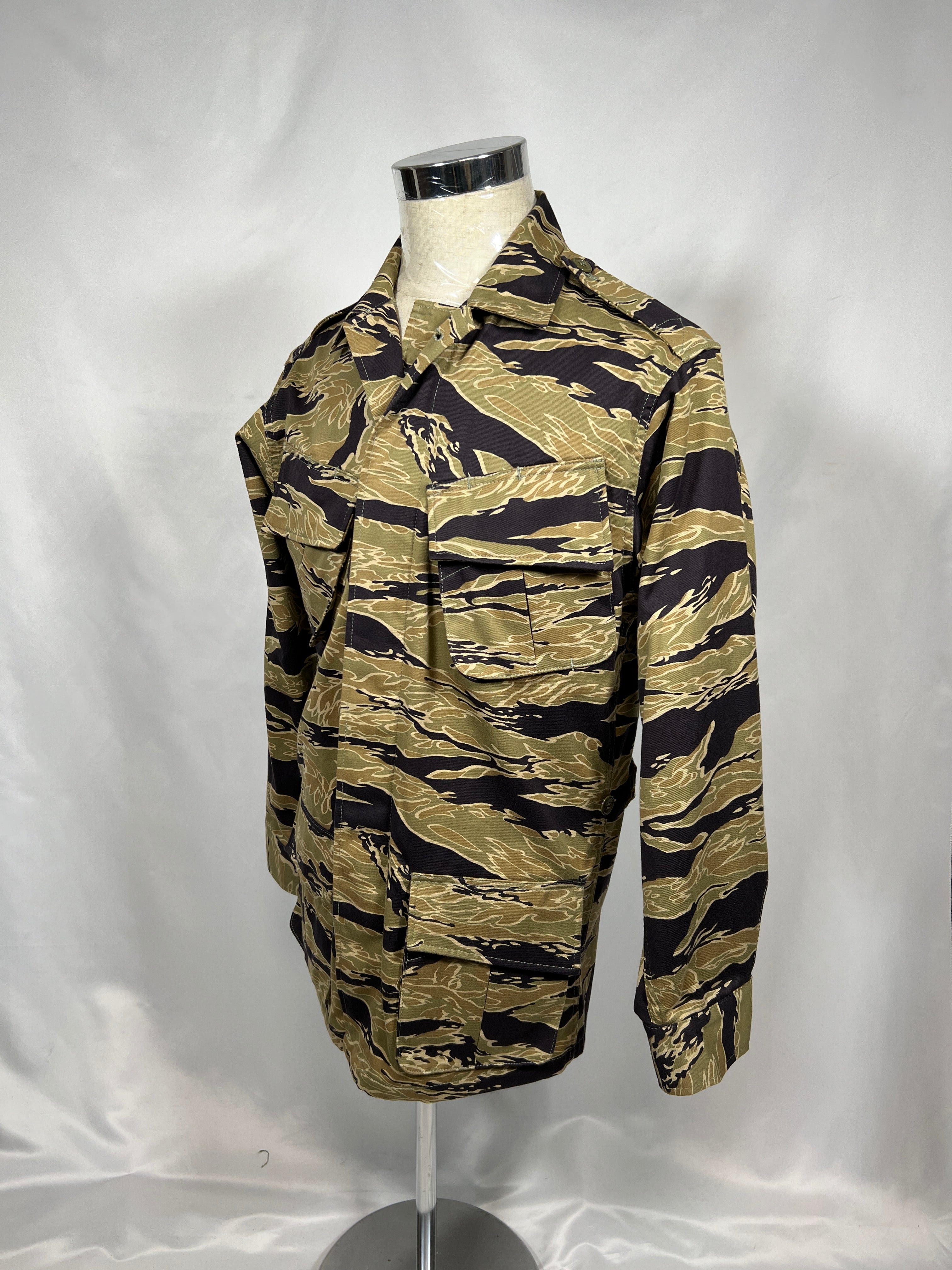 30% OFF [Delivery in early March 2024]  MILITARIA 1911 Gold Tiger Stripe 2nd Model Jungle Fatigue Jacket MADE IN JAPAN