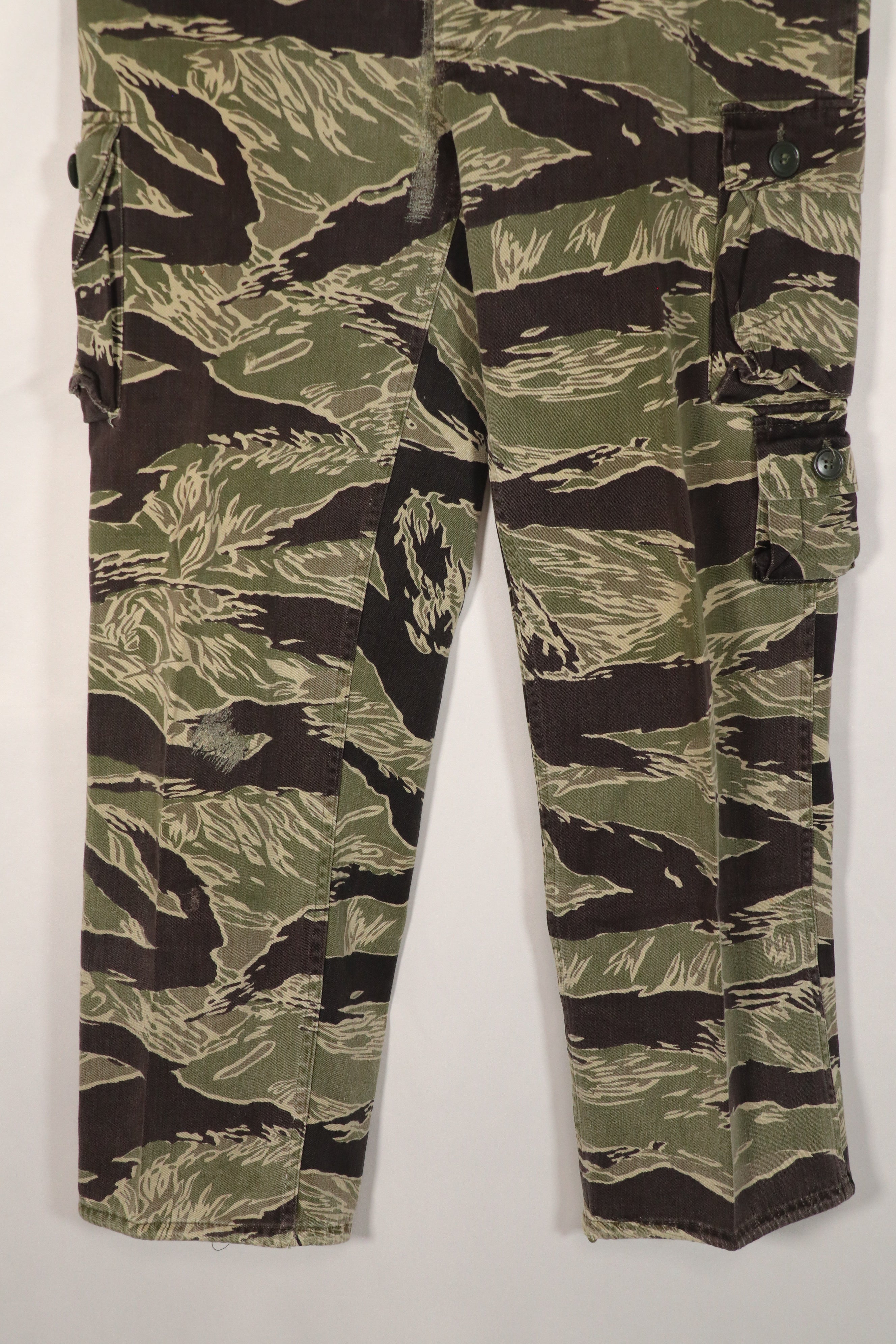 Real Okinawa Tiger Tiger Stripe Pants Asian Cut Large Size Used