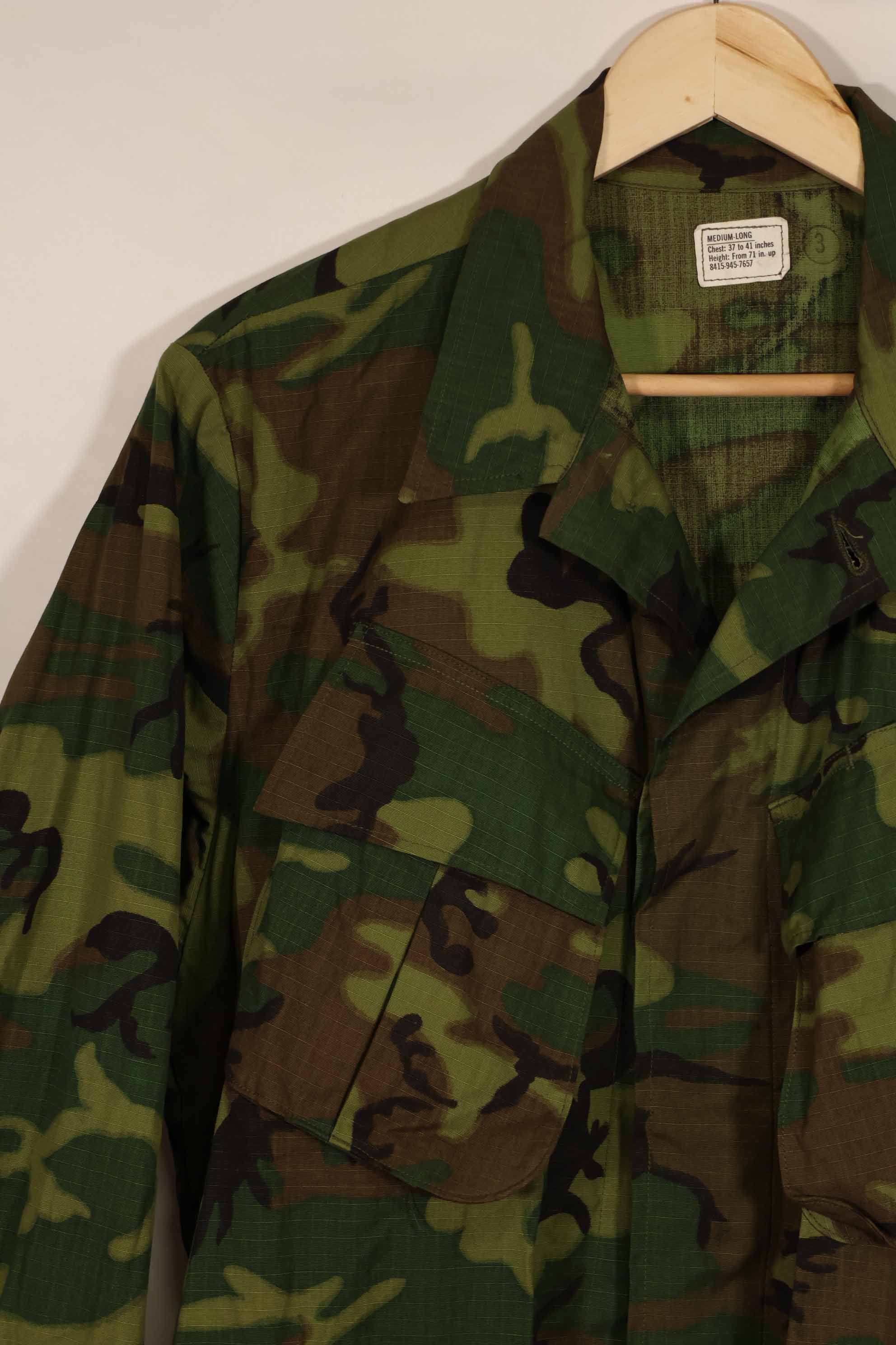 Real 1968 ERDL Camouflage Jungle Fatigue Jacket M-L Deadstock