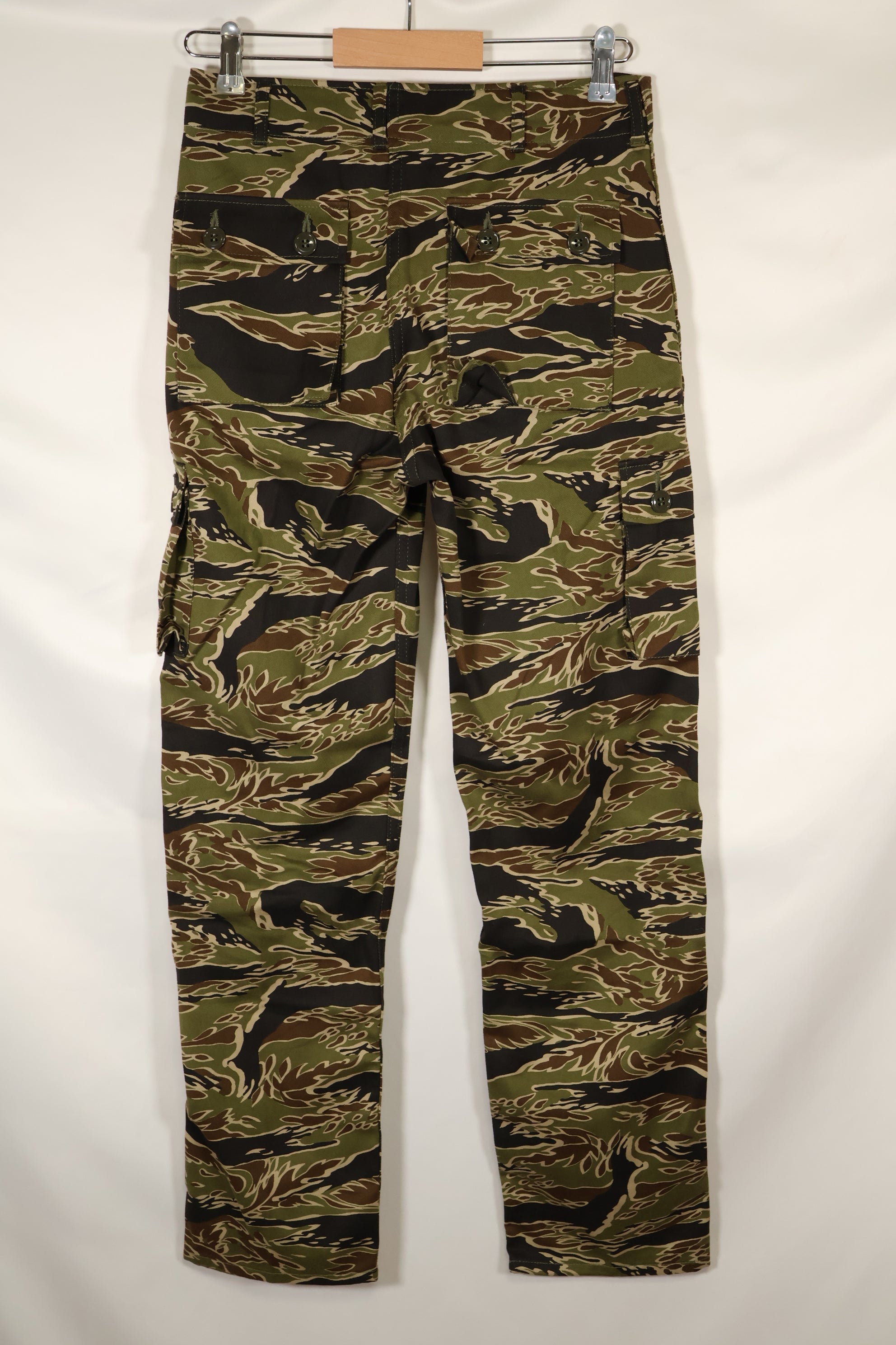 2024 US-XS MILITARIA 1911 Early Gold Tiger US Cut Pants Sample Used