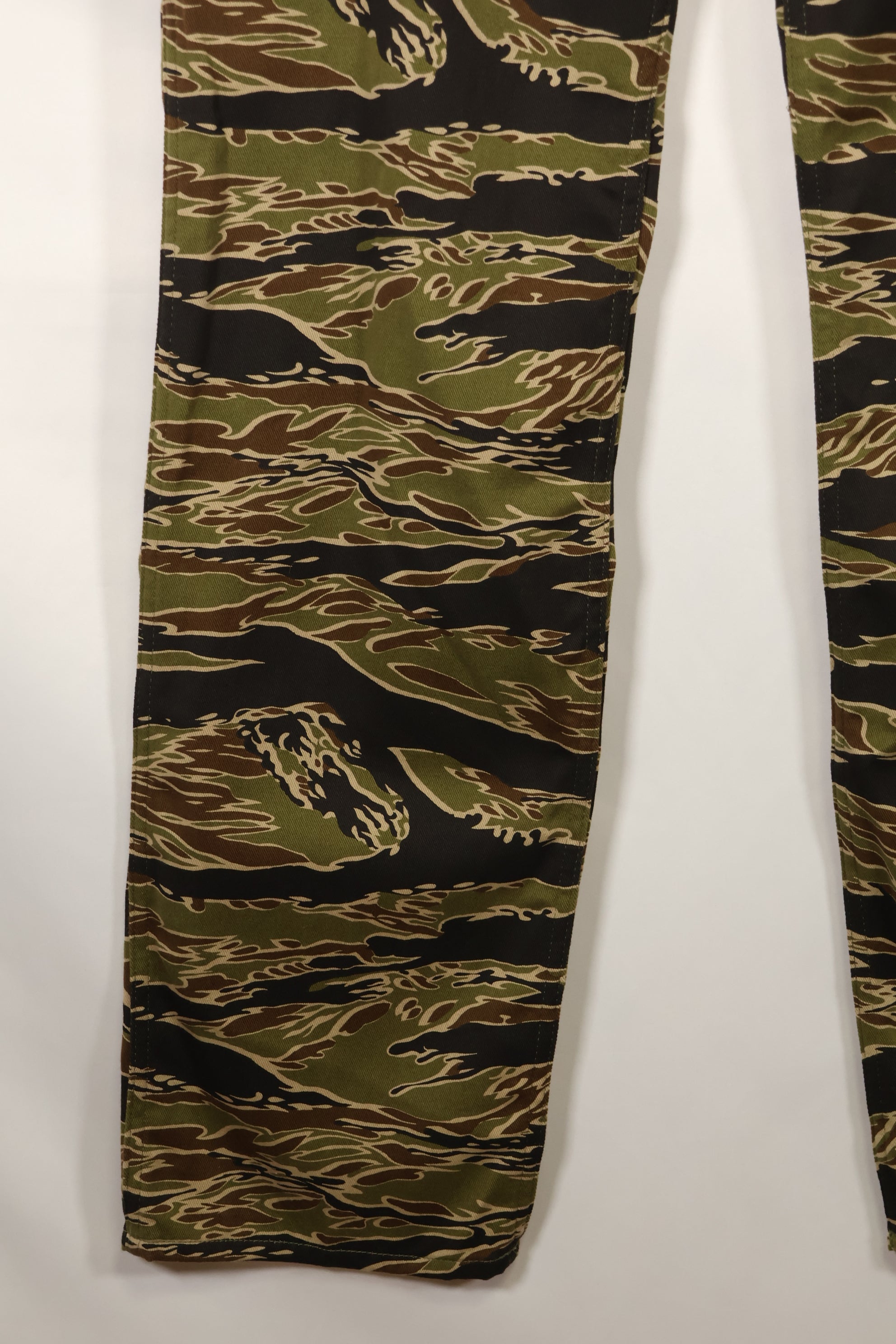 2024 US-L MILITARIA 1911 Early Gold Tiger US Cut Pants Sample Used