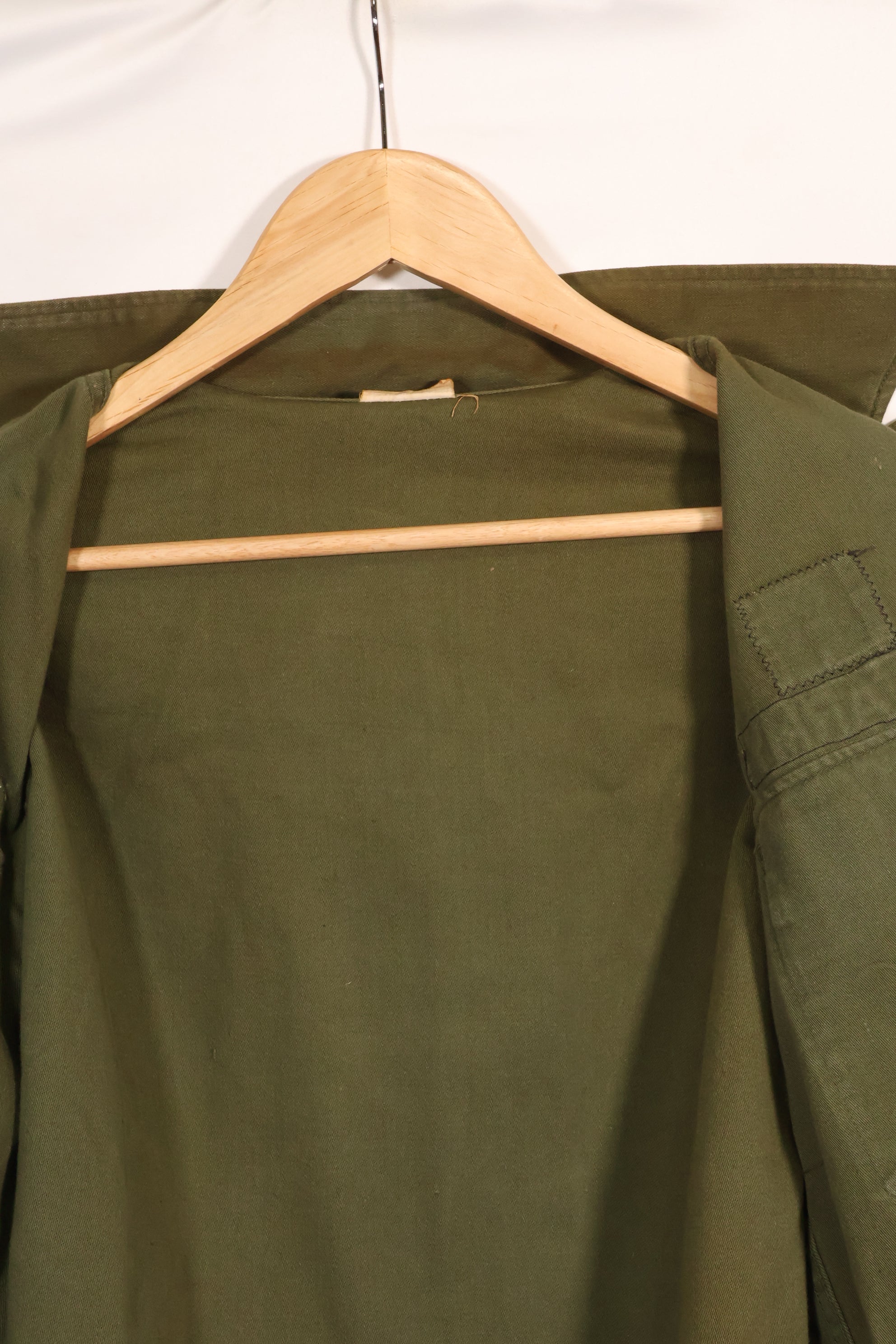 1962 Contract Green Beret OG-107 Utility Shirt, patch first attached, used.