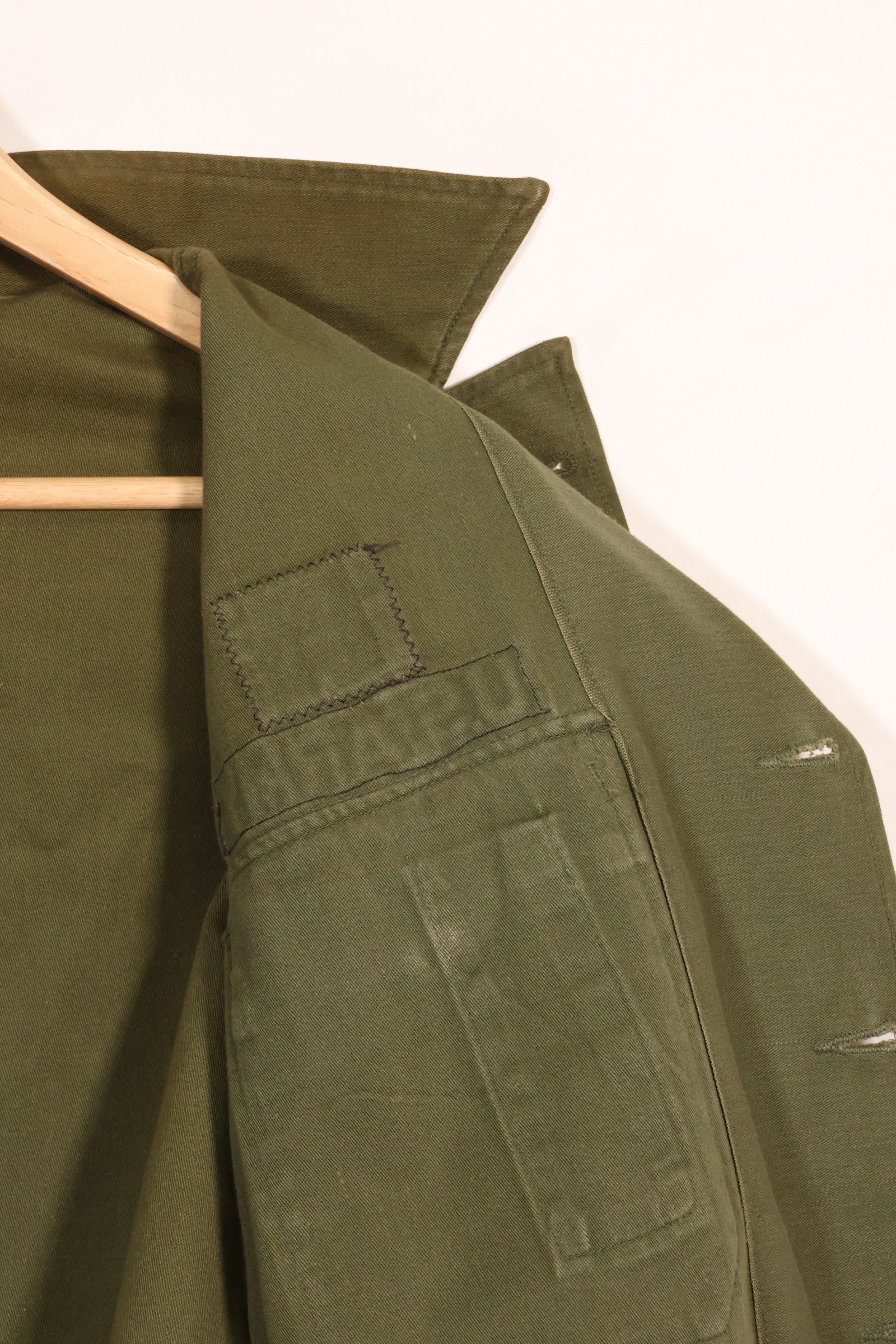 1962 Contract Green Beret OG-107 Utility Shirt, patch first attached, used.
