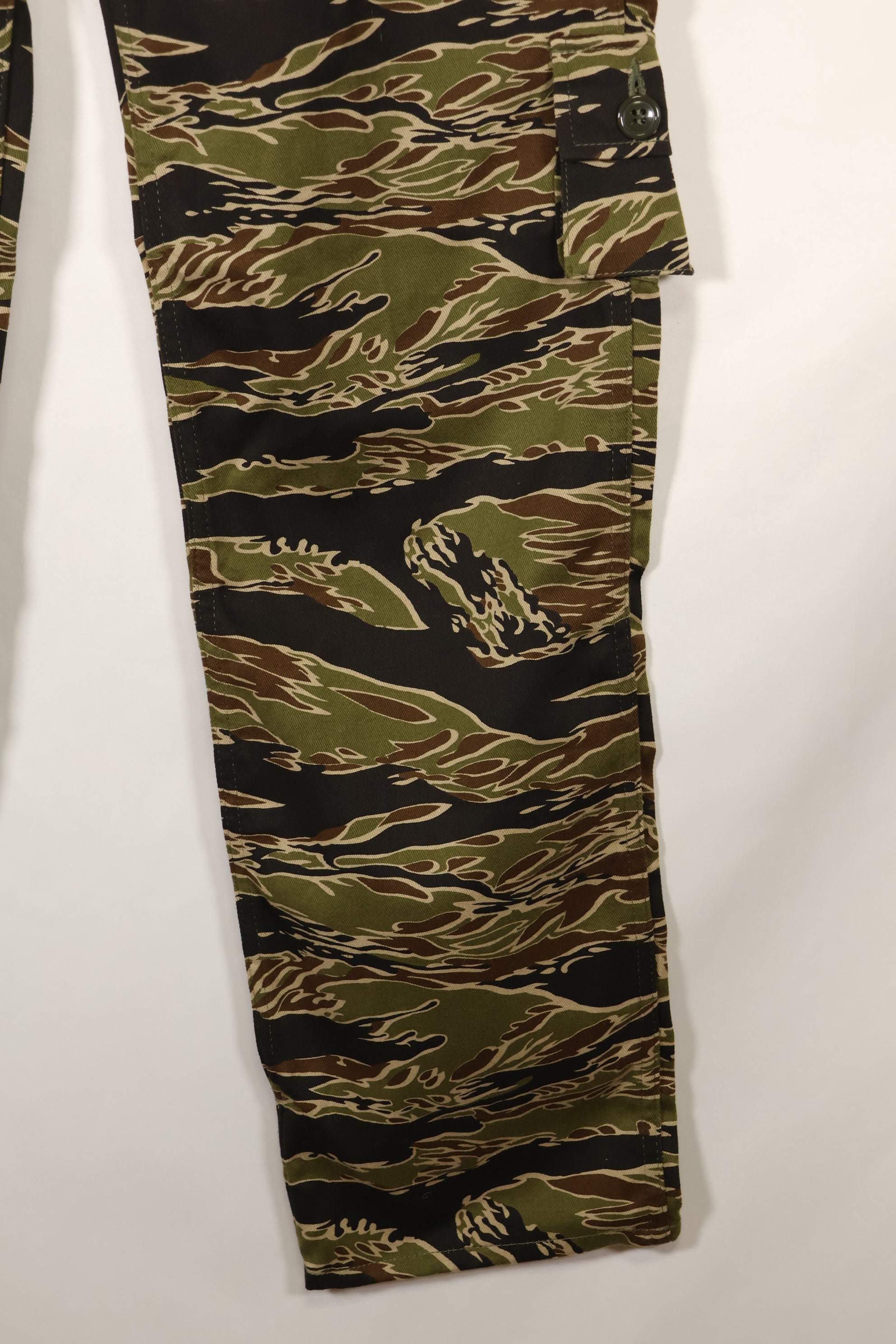 2024 US-M MILITARIA 1911 Early Gold Tiger US Cut Pants Sample Used