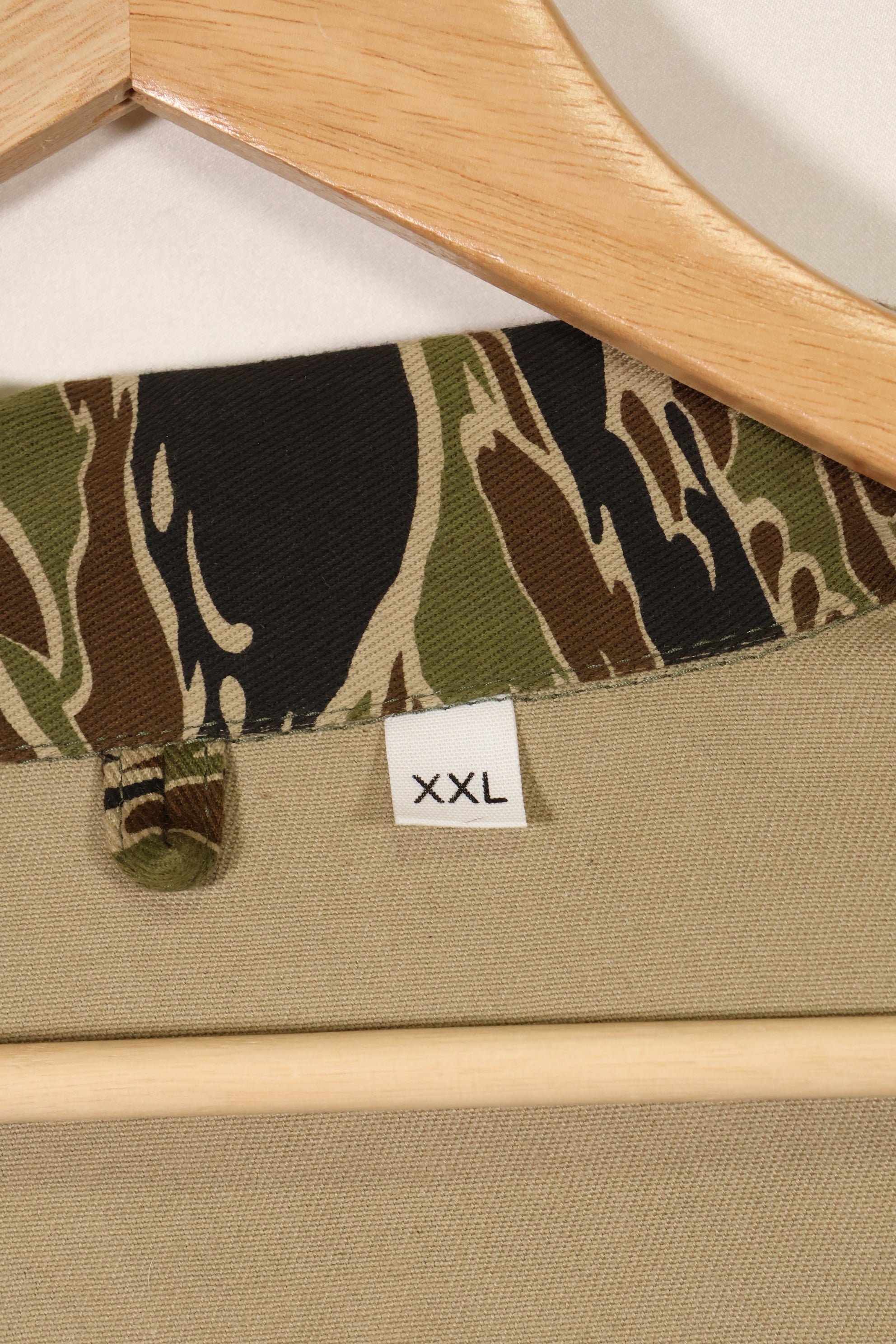 2024 US-XXL MILITARIA 1911 Early Gold Tiger US Cut Shirt Sample Used